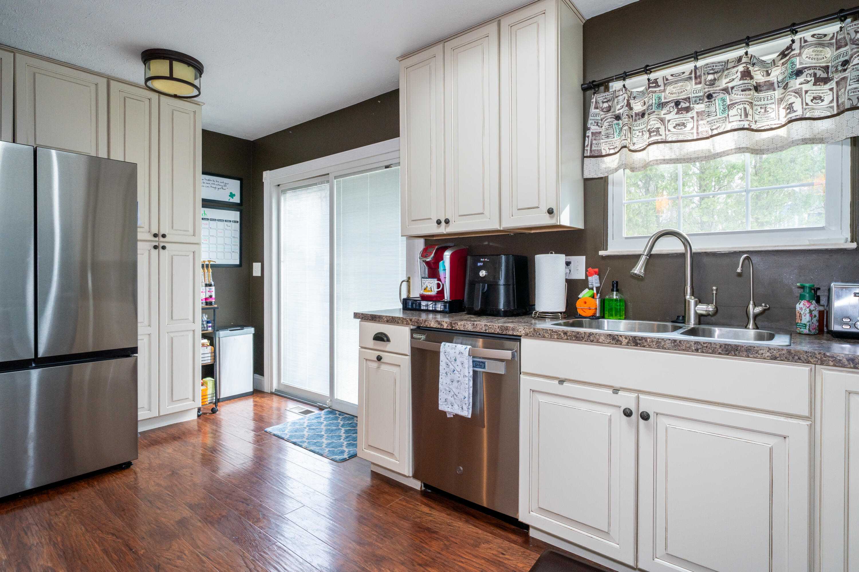 1412 Devoe Drive, Beavercreek, Ohio 45434