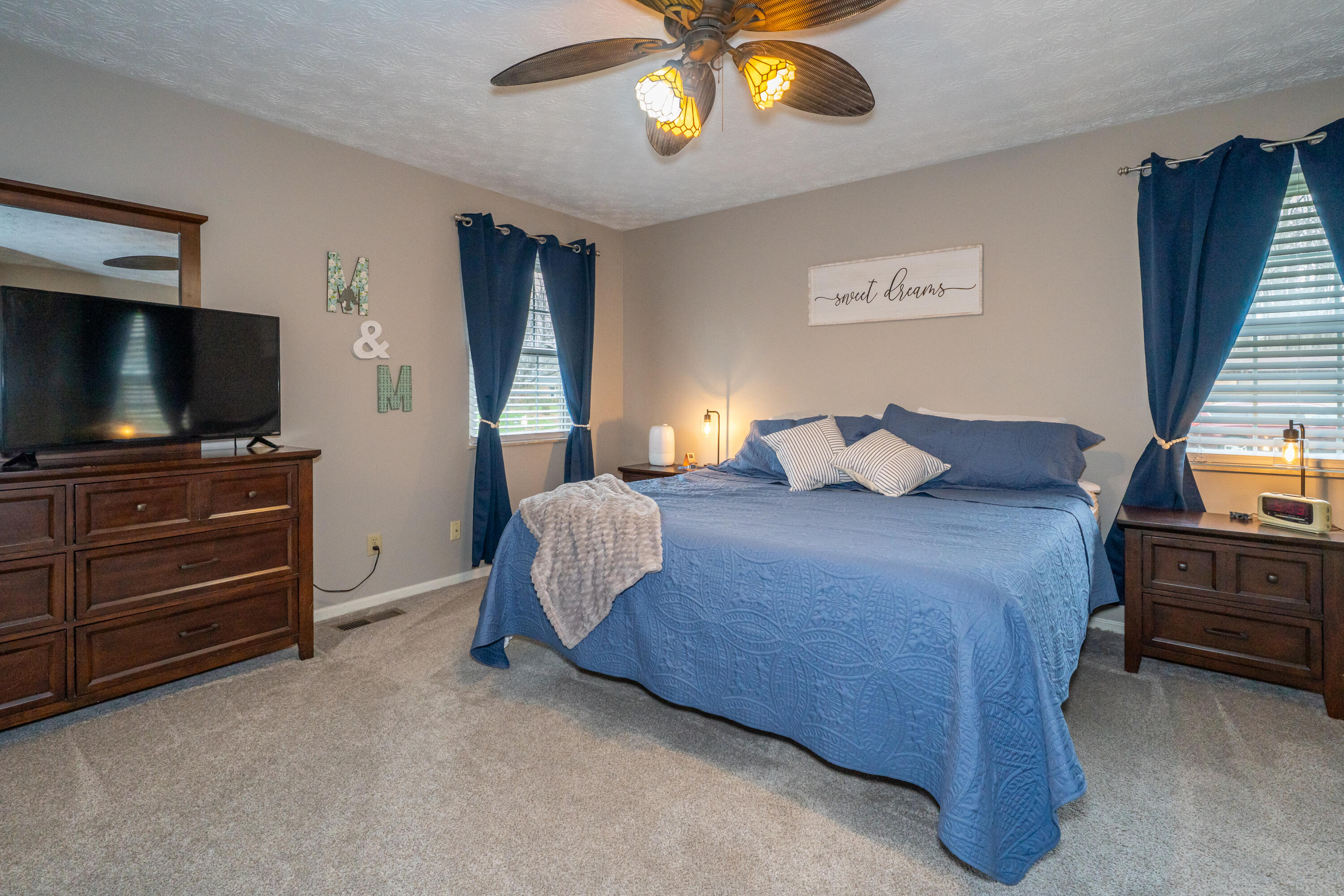 1412 Devoe Drive, Beavercreek, Ohio 45434