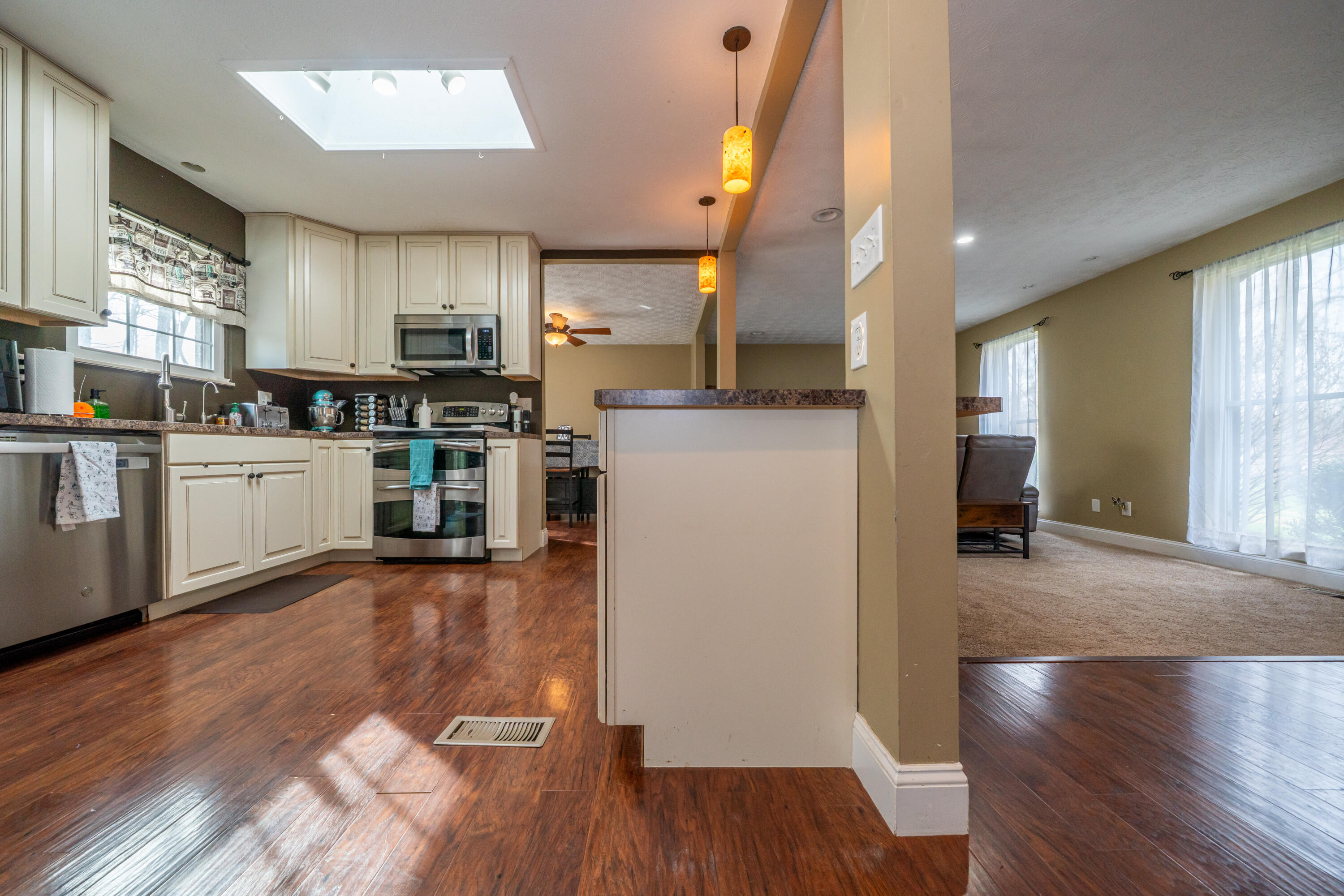 1412 Devoe Drive, Beavercreek, Ohio 45434