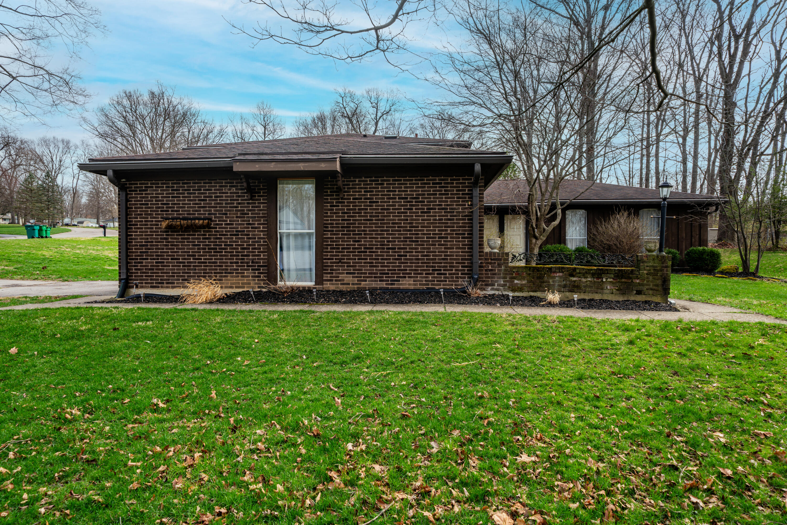 1412 Devoe Drive, Beavercreek, Ohio 45434