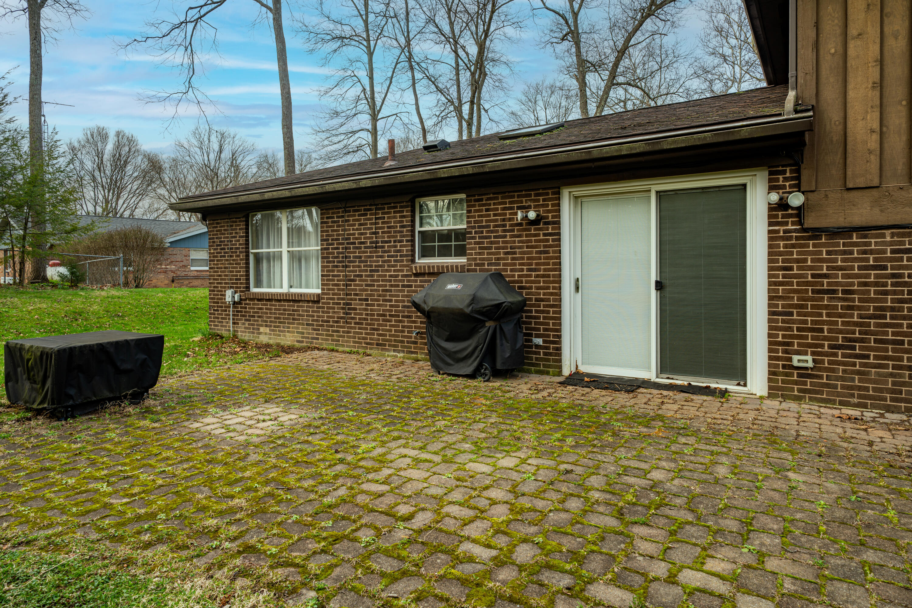 1412 Devoe Drive, Beavercreek, Ohio 45434