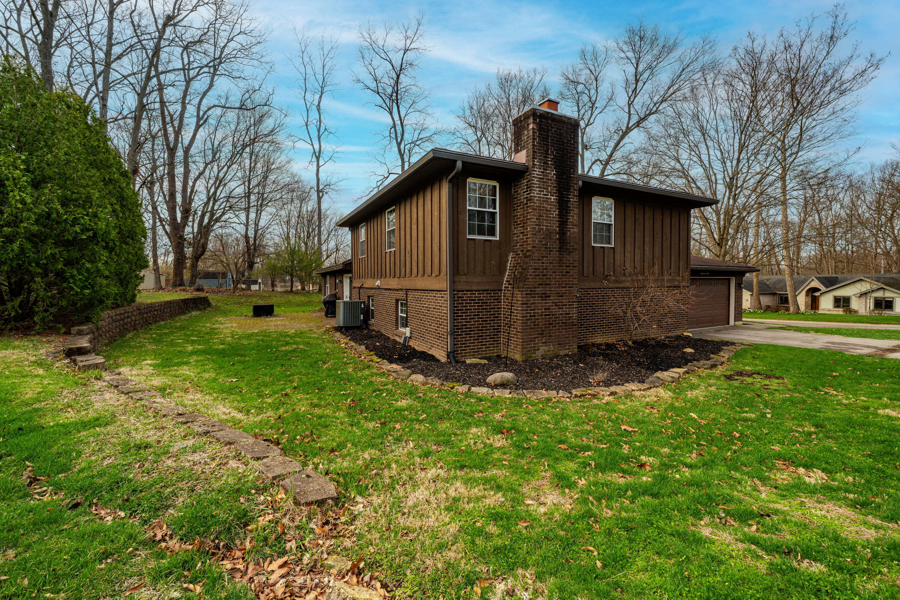 1412 Devoe Drive, Beavercreek, Ohio 45434