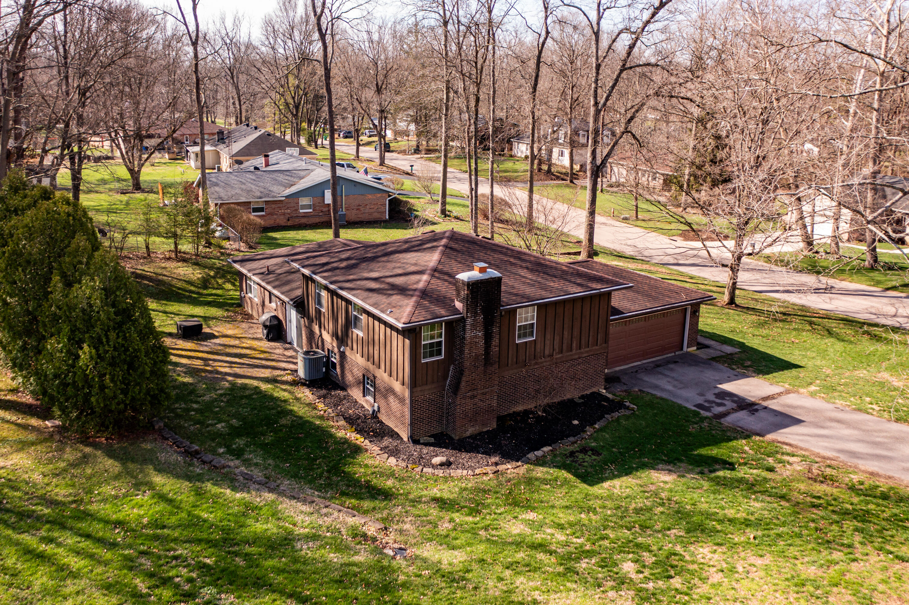 1412 Devoe Drive, Beavercreek, Ohio 45434