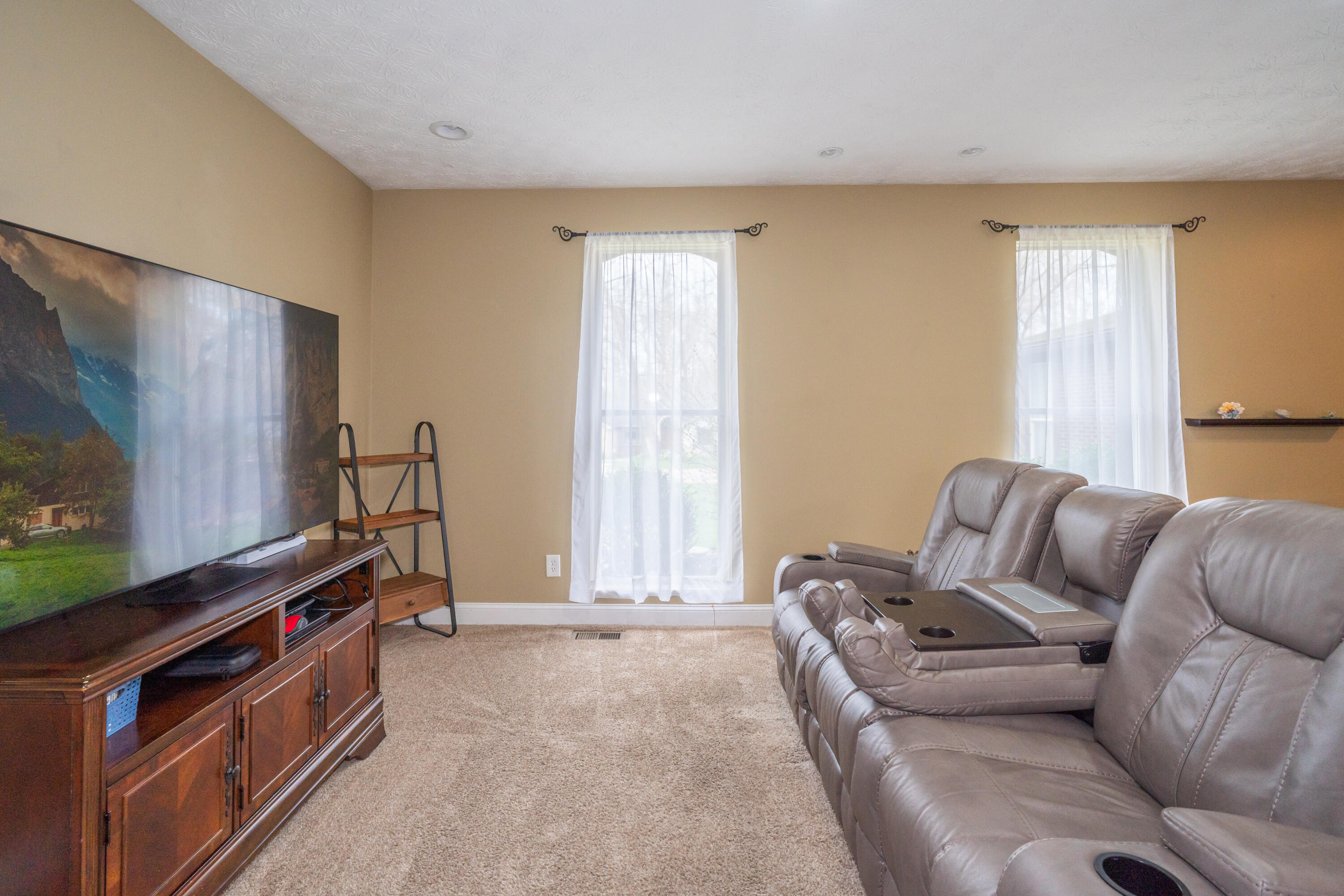 1412 Devoe Drive, Beavercreek, Ohio 45434