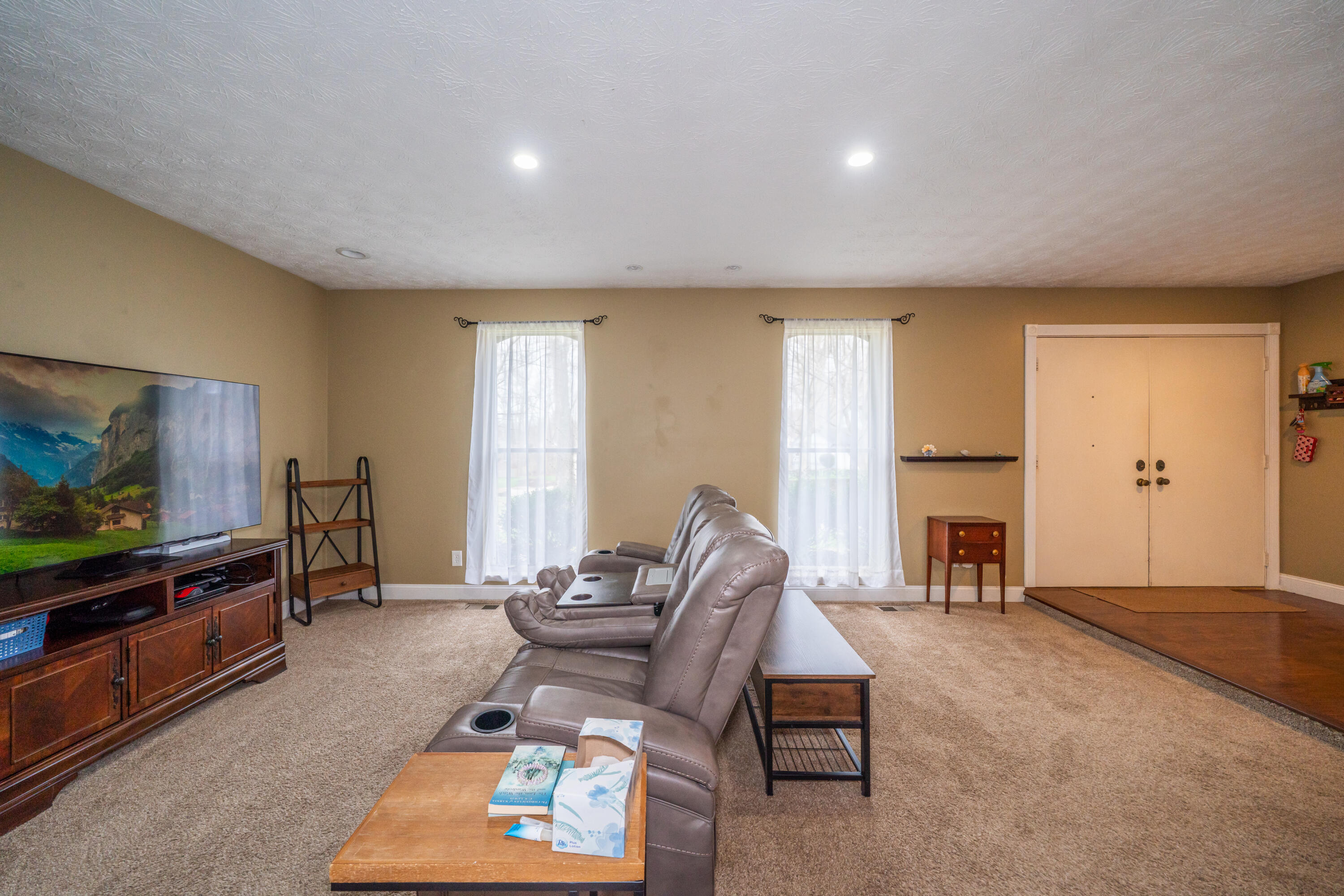 1412 Devoe Drive, Beavercreek, Ohio 45434