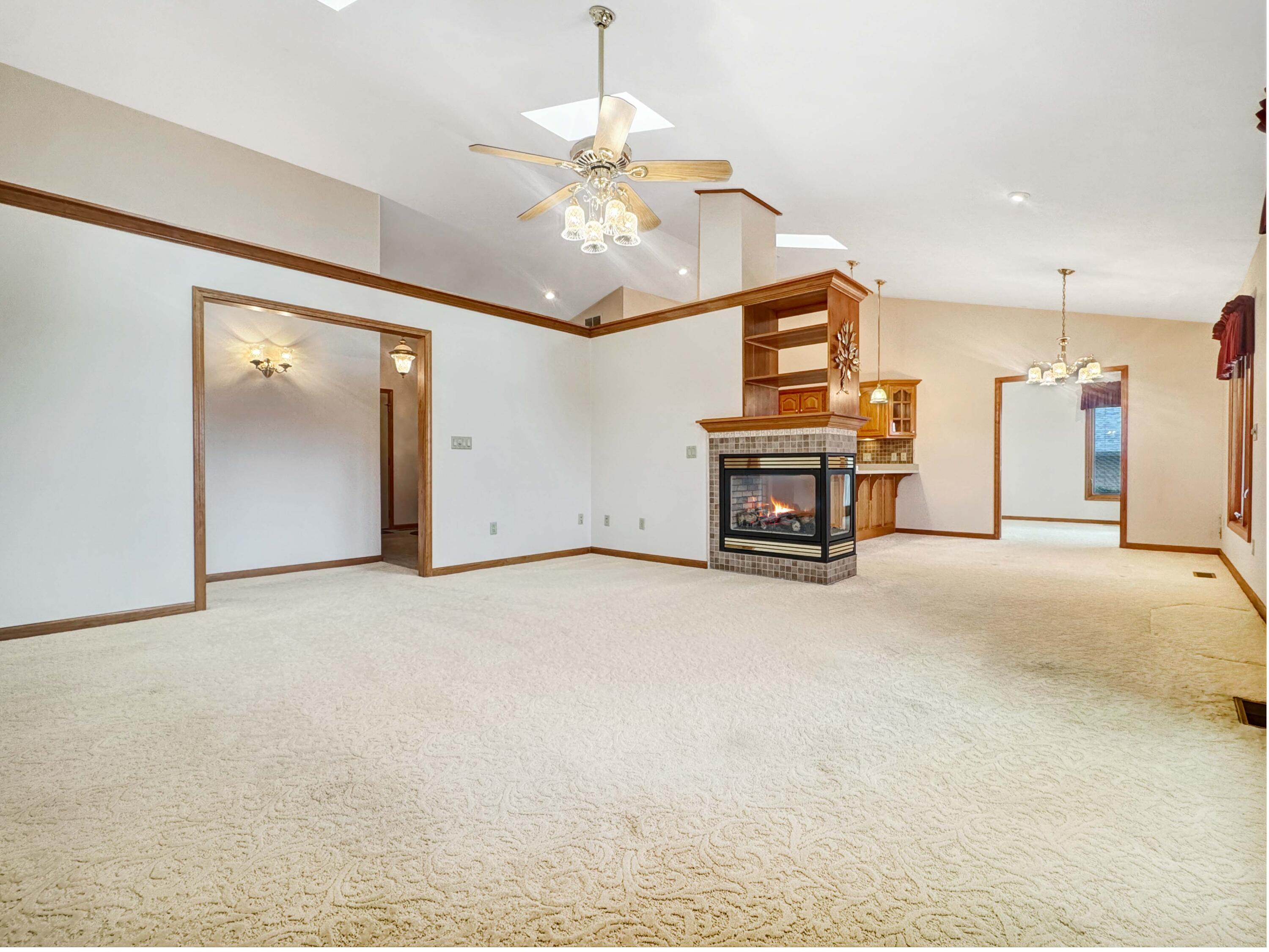 19 Laurel Bend, Urbana, Ohio 43078