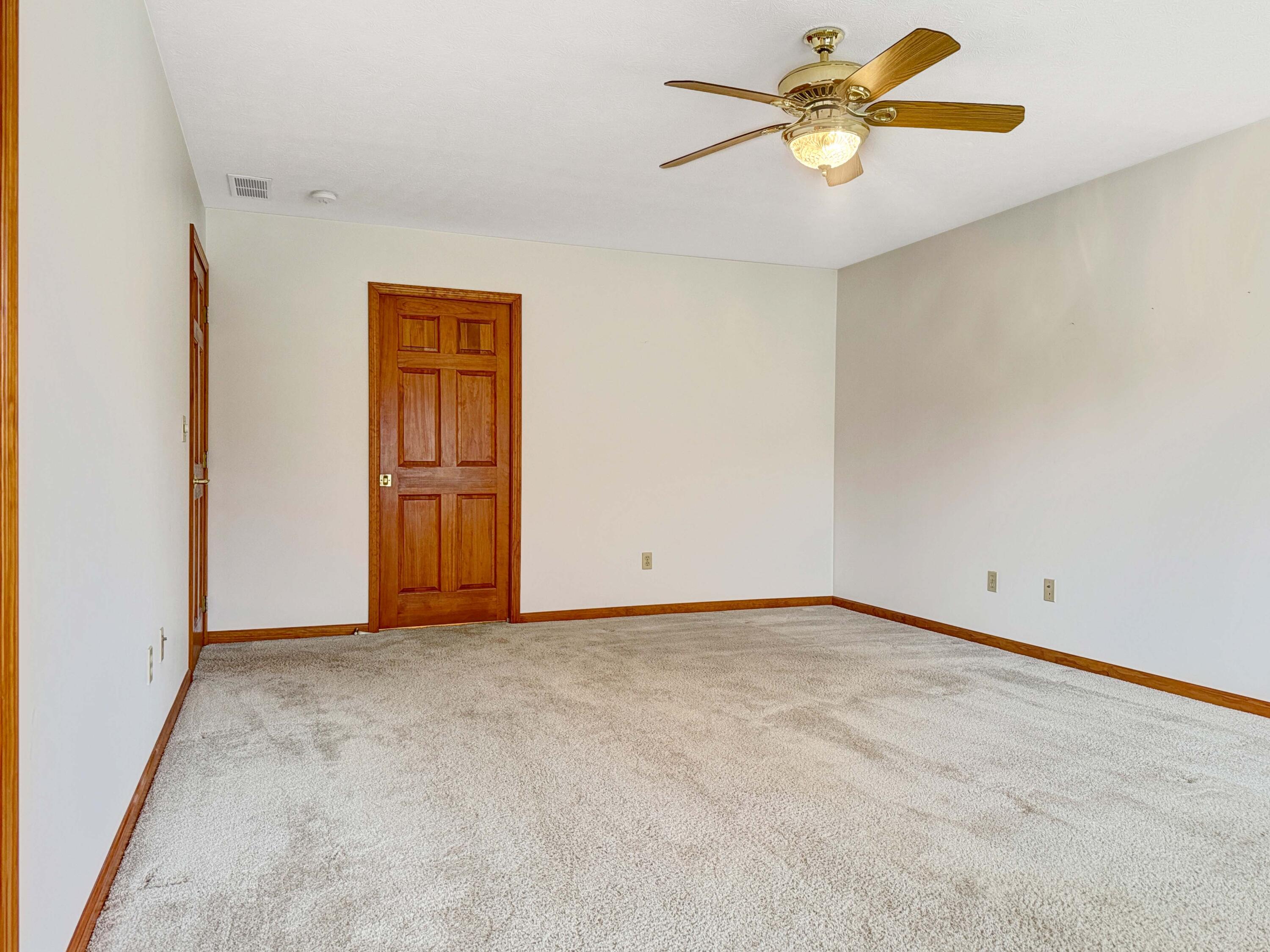 19 Laurel Bend, Urbana, Ohio 43078