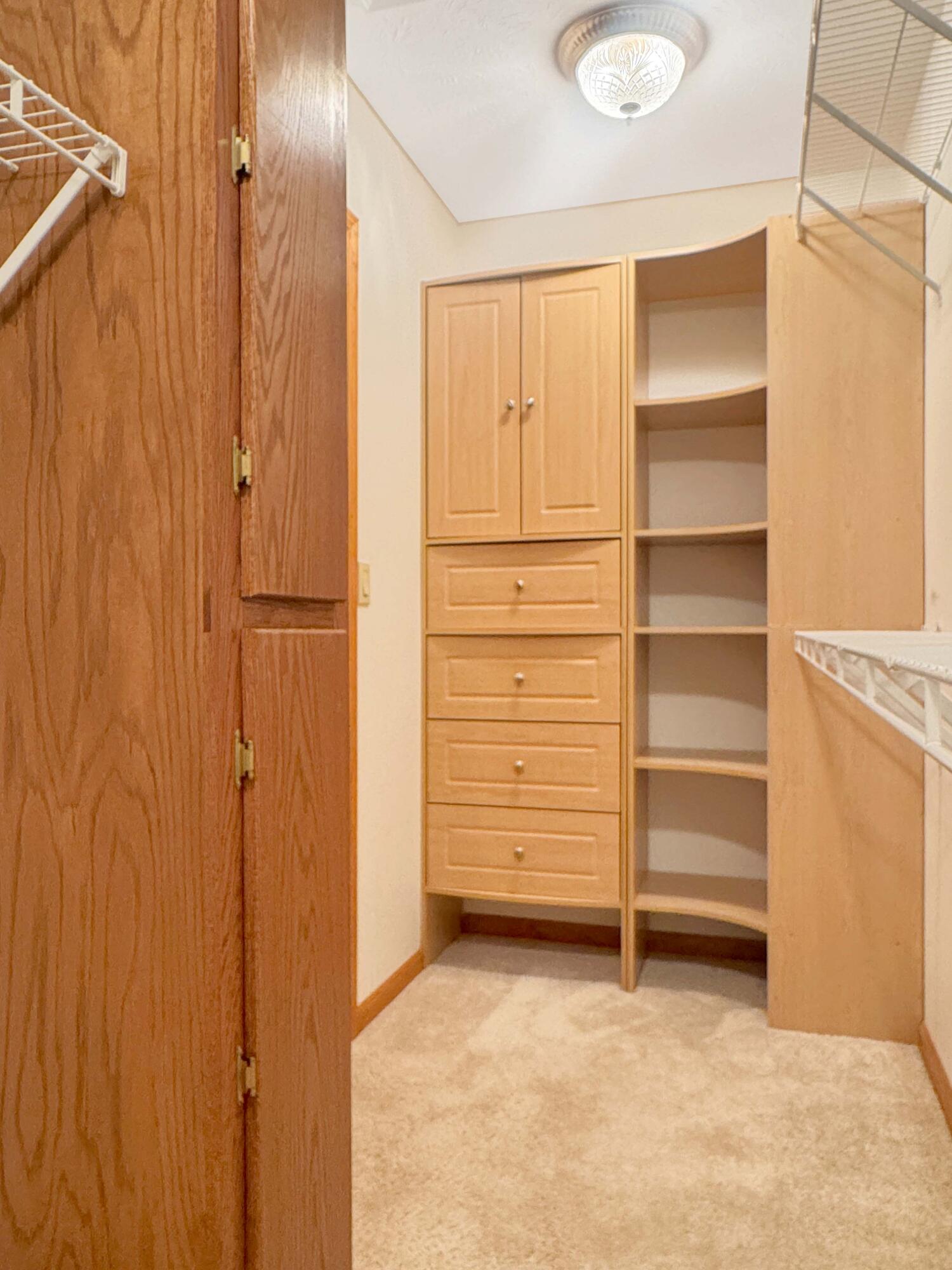 19 Laurel Bend, Urbana, Ohio 43078