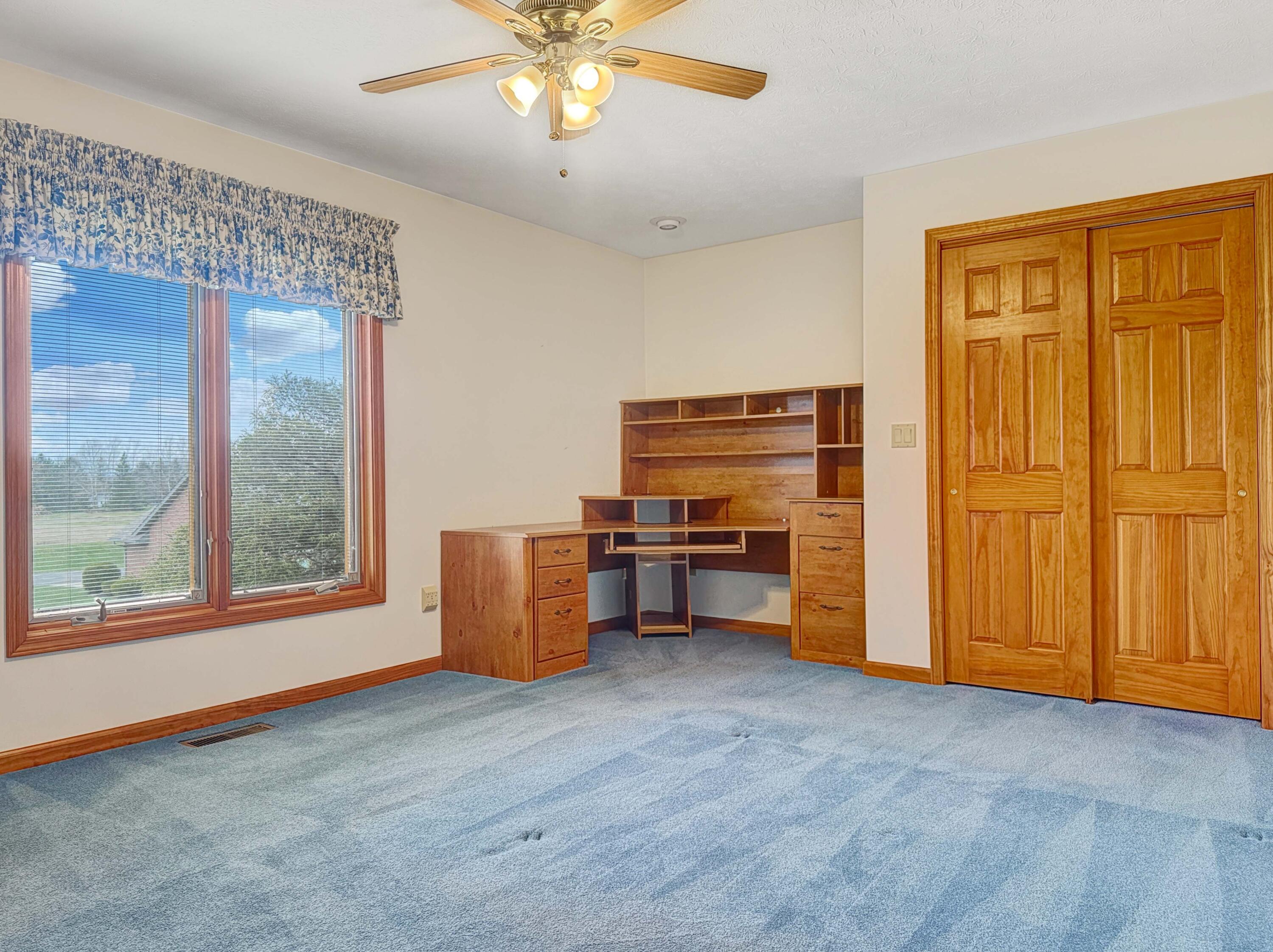 19 Laurel Bend, Urbana, Ohio 43078