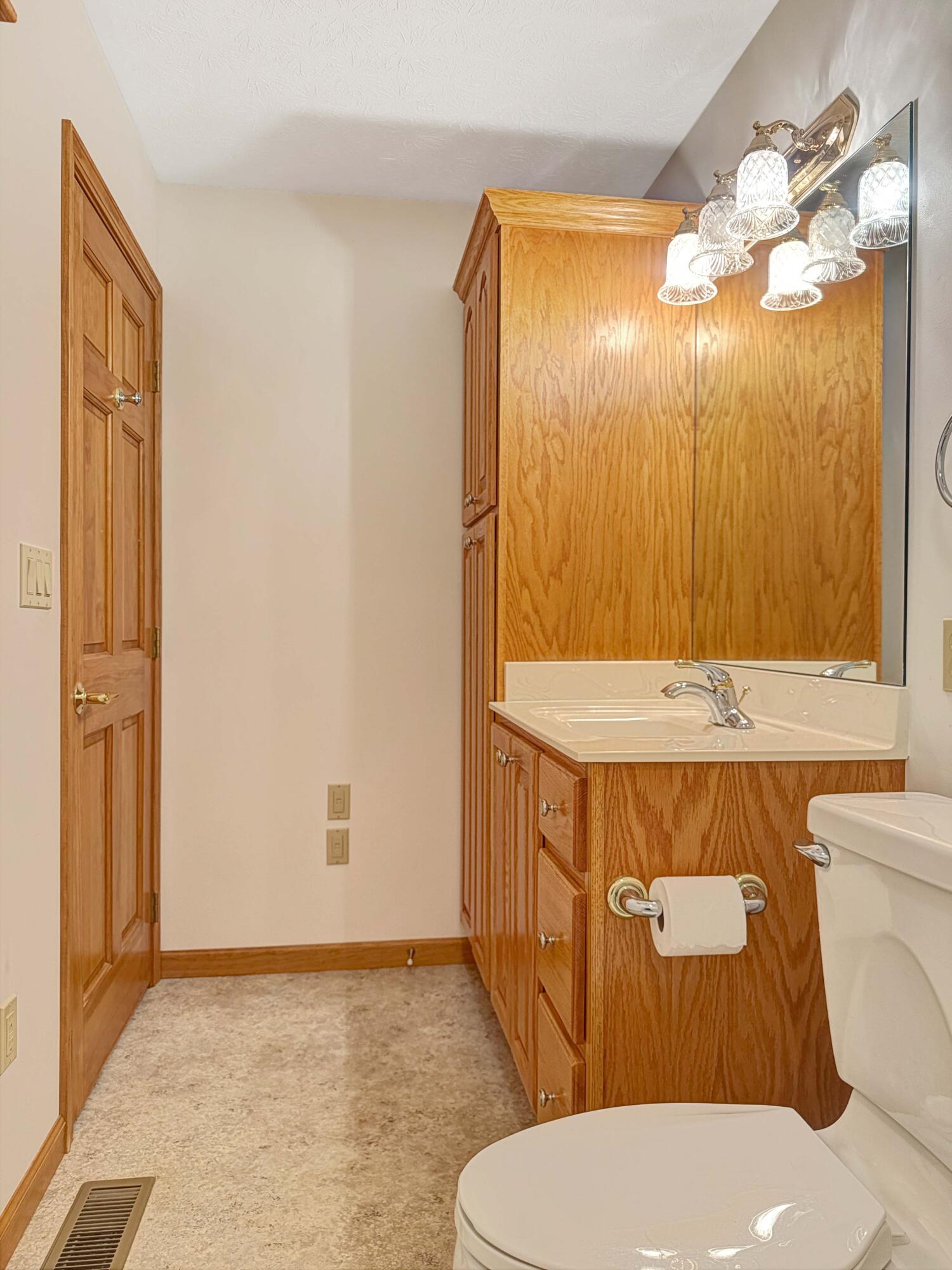 19 Laurel Bend, Urbana, Ohio 43078