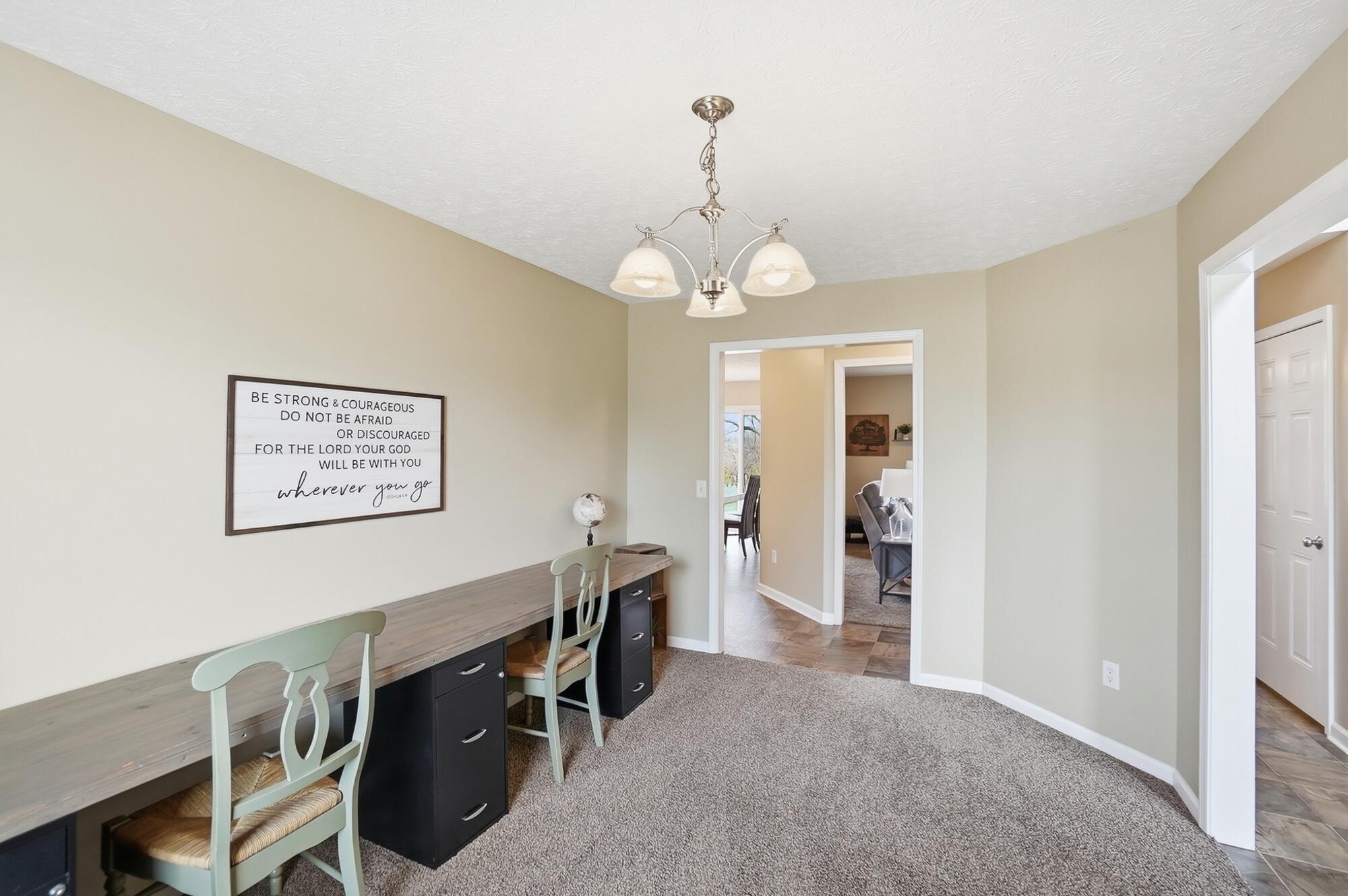 2813 Amberwood Drive, Troy, Ohio 45373