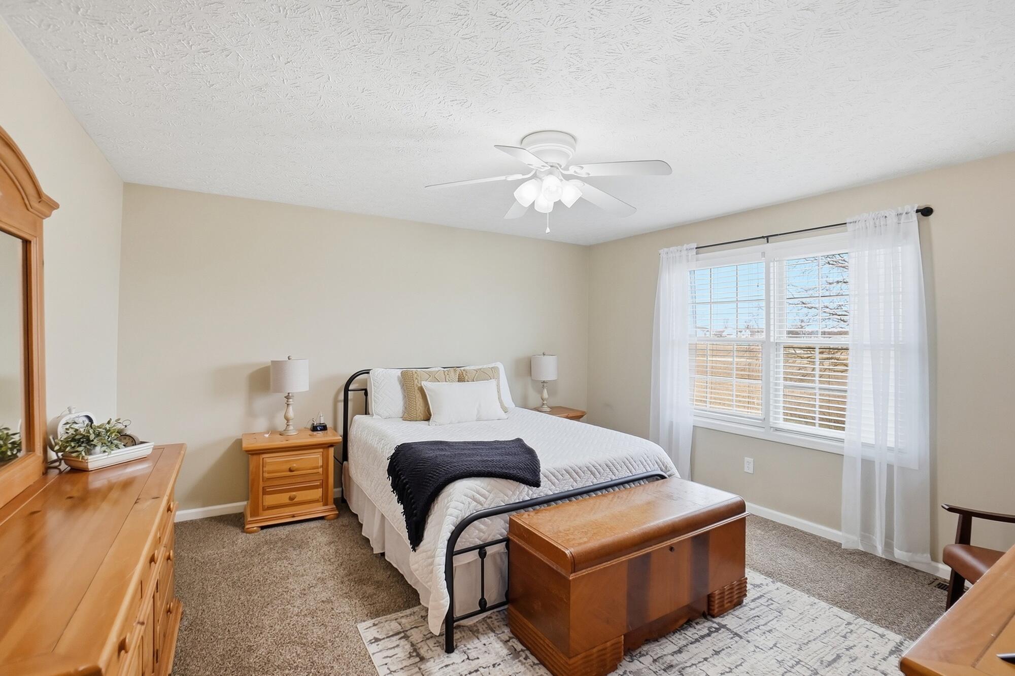 2813 Amberwood Drive, Troy, Ohio 45373