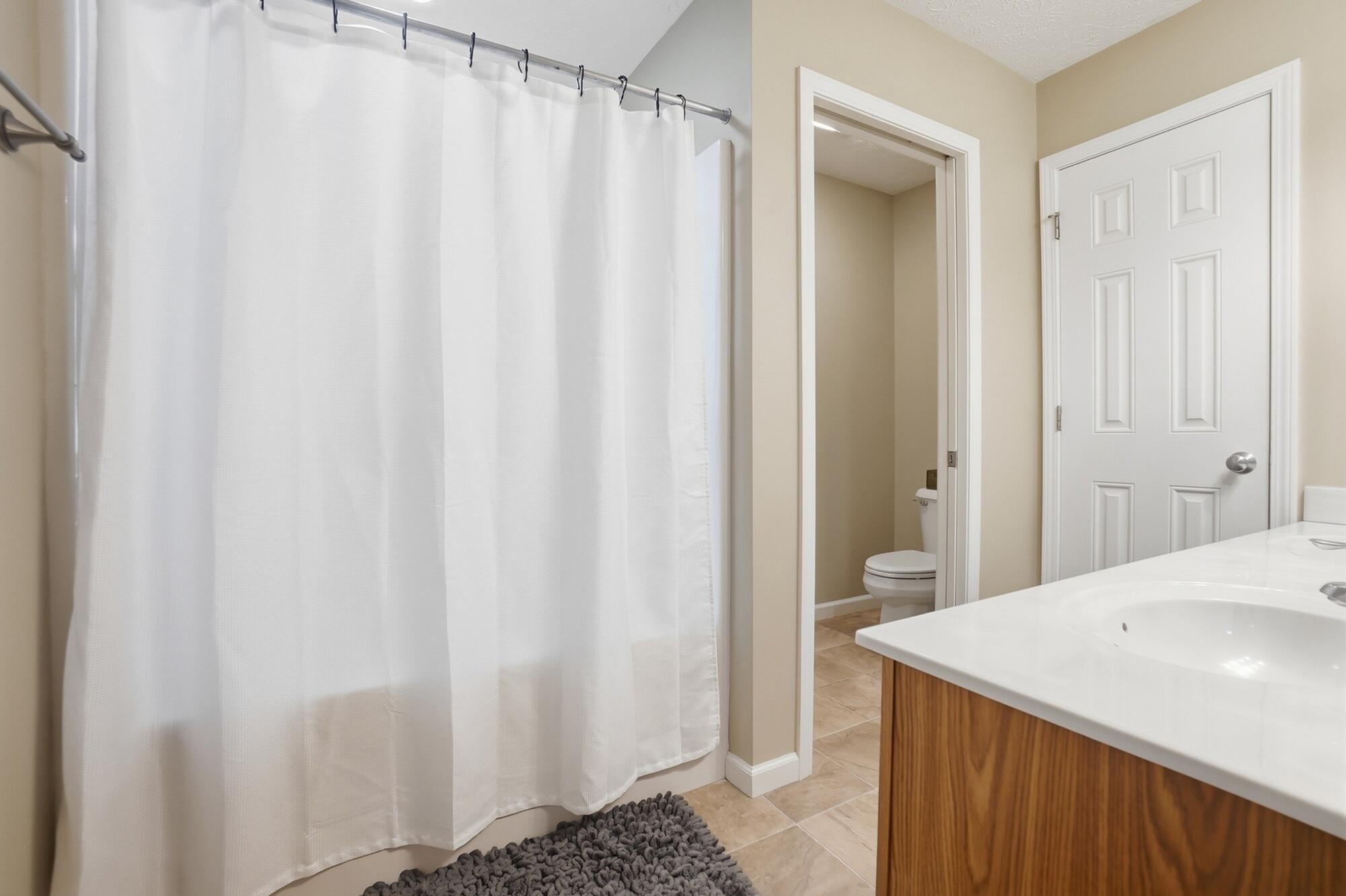 2813 Amberwood Drive, Troy, Ohio 45373