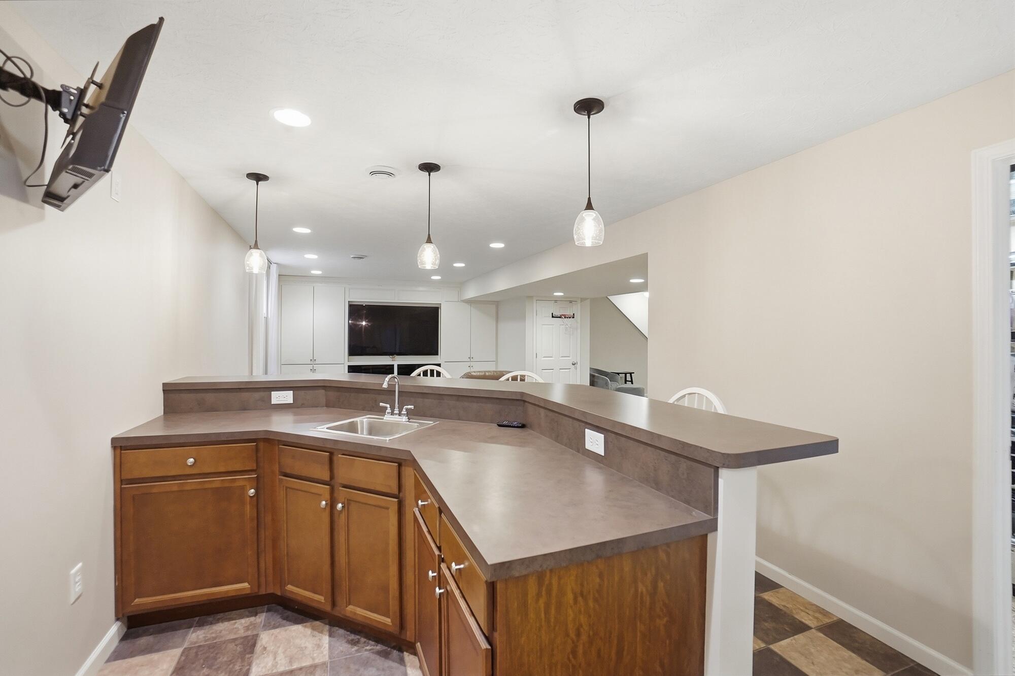 2813 Amberwood Drive, Troy, Ohio 45373