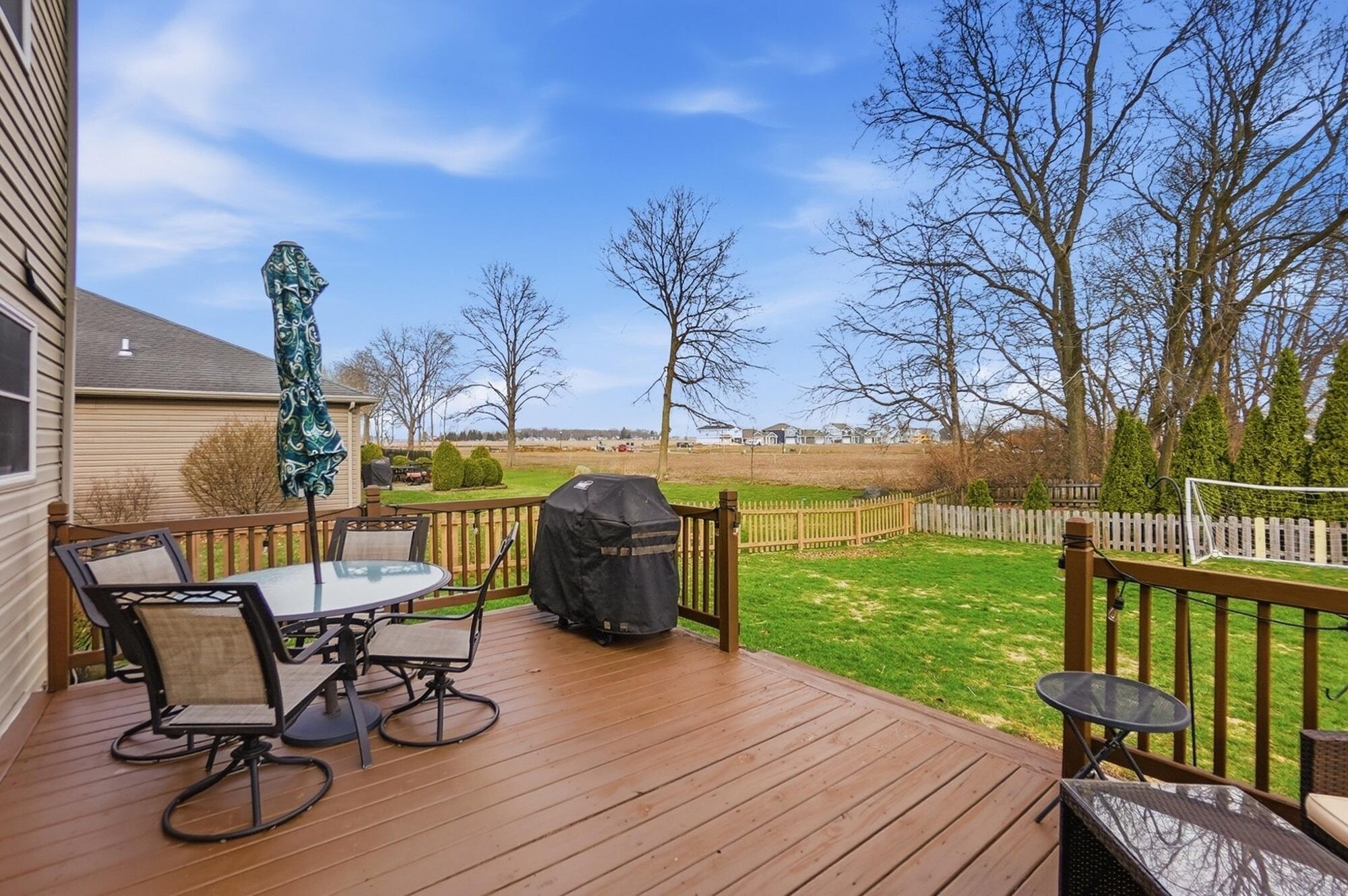 2813 Amberwood Drive, Troy, Ohio 45373