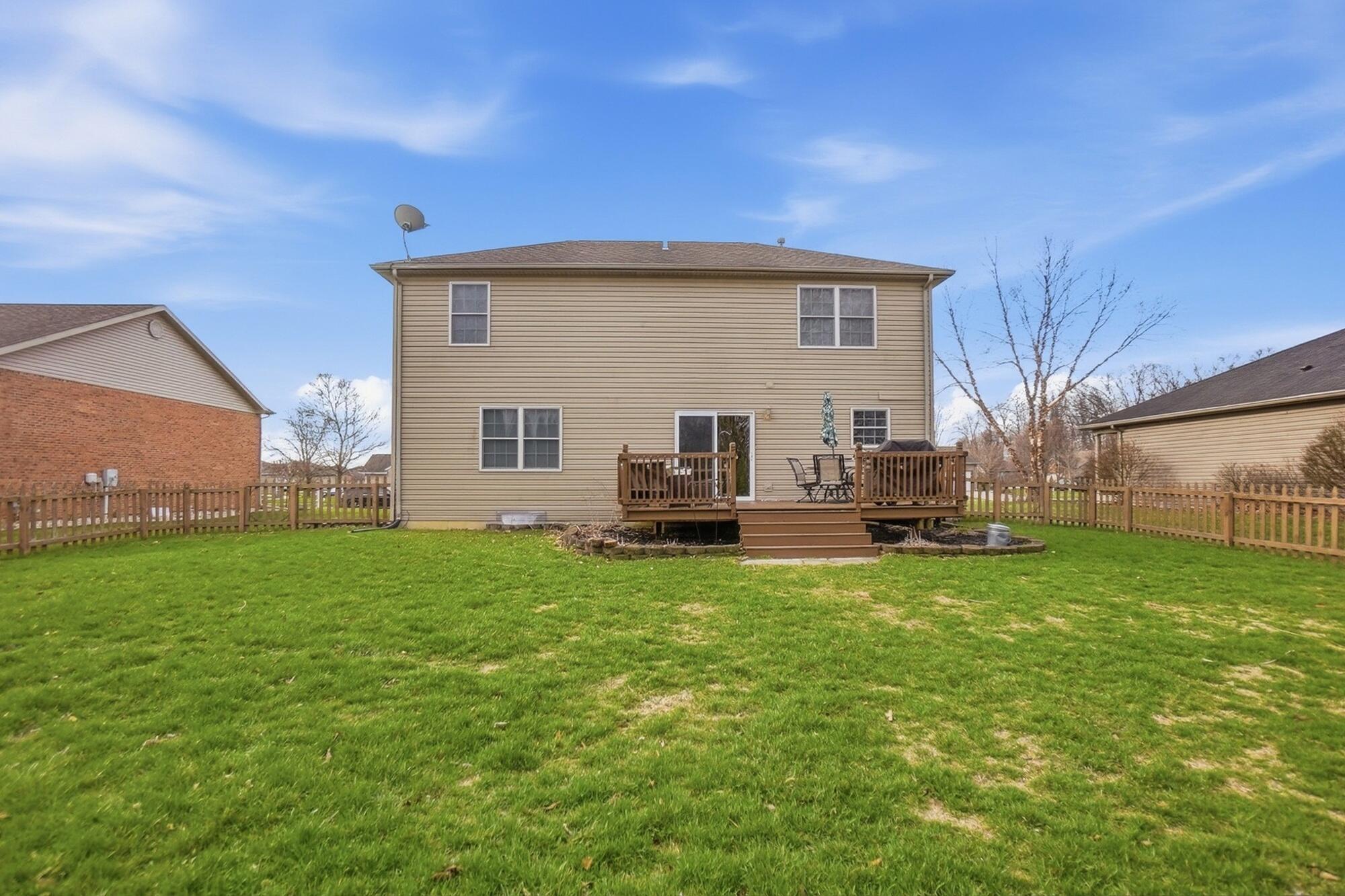 2813 Amberwood Drive, Troy, Ohio 45373