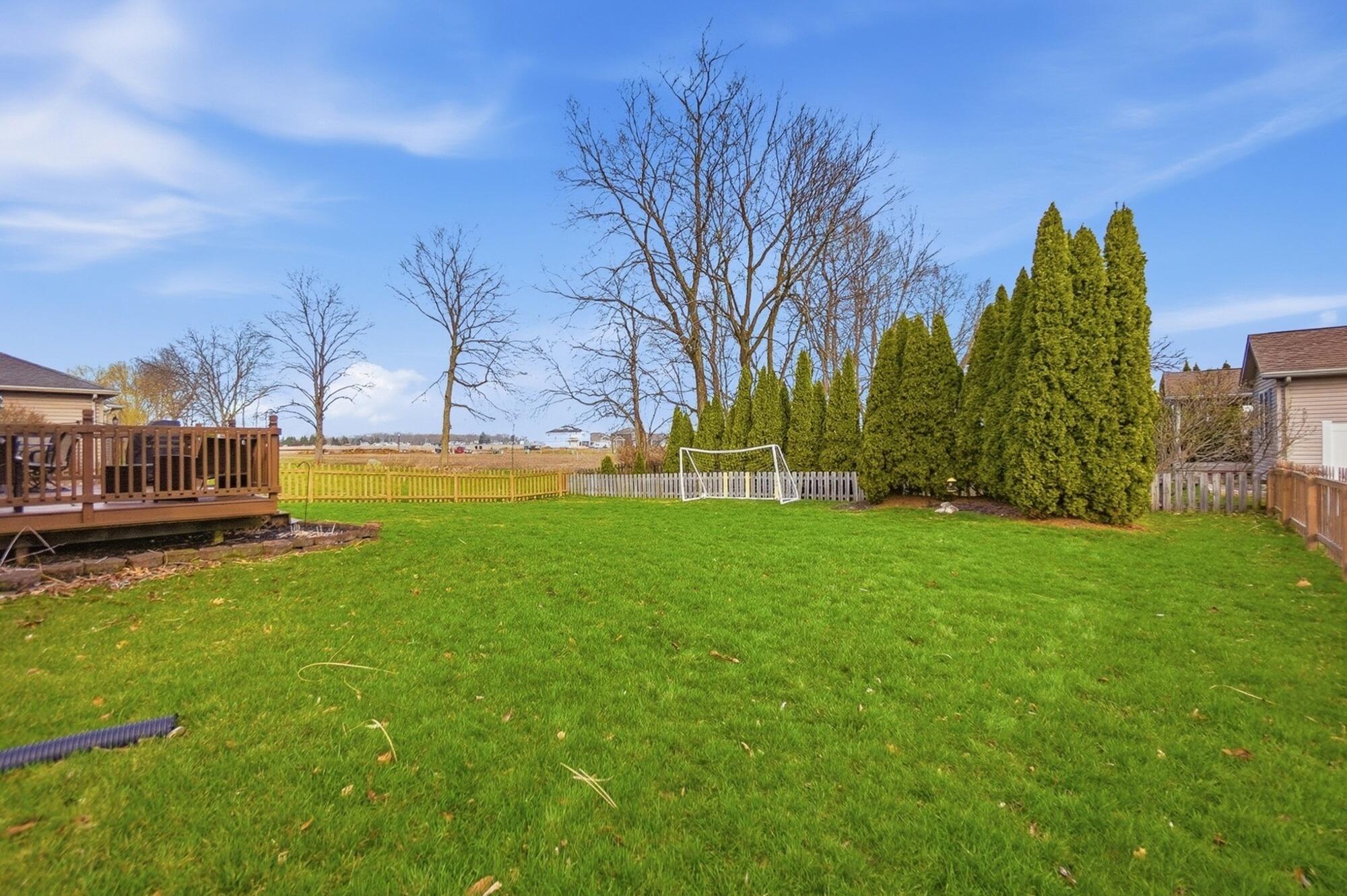 2813 Amberwood Drive, Troy, Ohio 45373