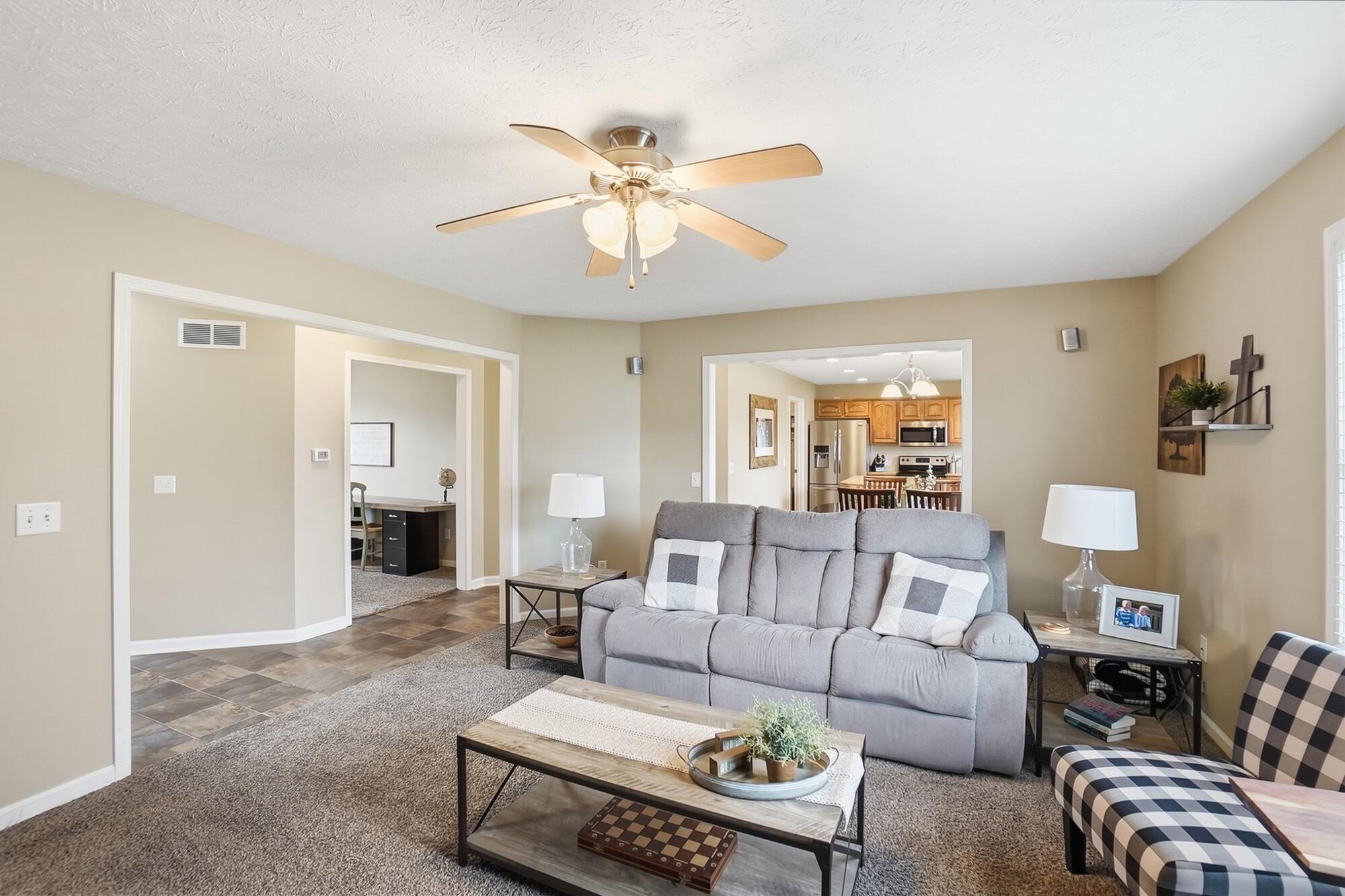 2813 Amberwood Drive, Troy, Ohio 45373