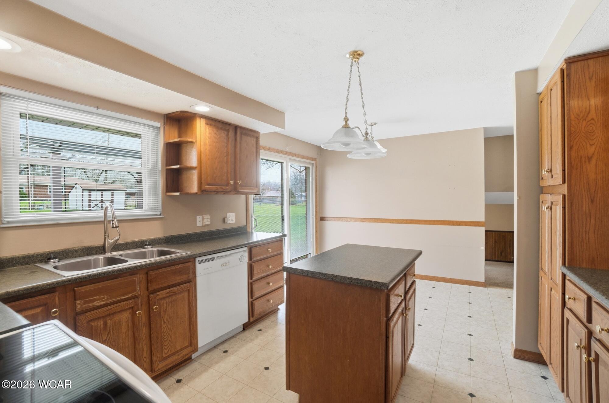 2143 Odema Drive, Lima, Ohio