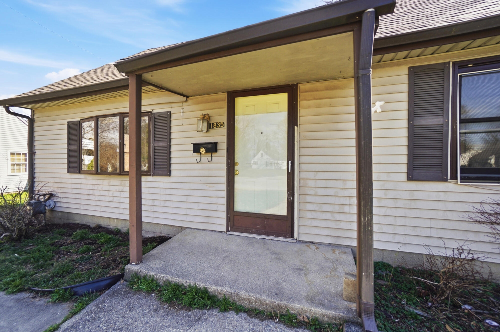 1835 Sweetbriar Lane, Springfield, Ohio 45505