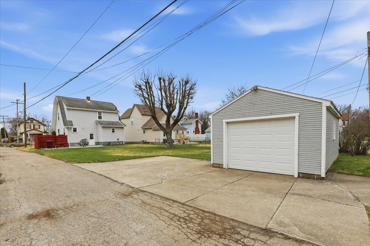 306 Bechtle Avenue, Springfield, Ohio 45504