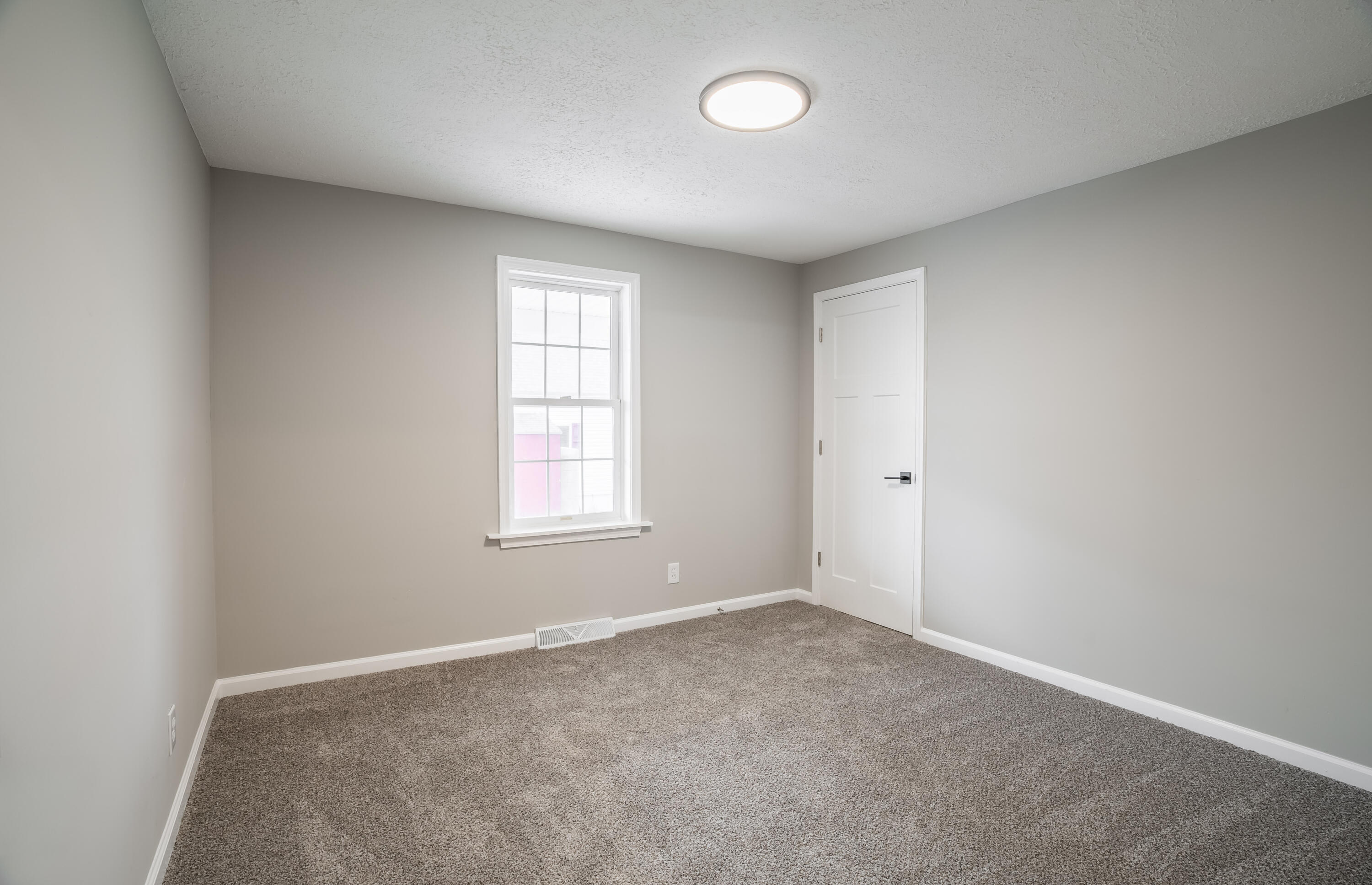 8240 Looney Road, Piqua, Ohio 45356