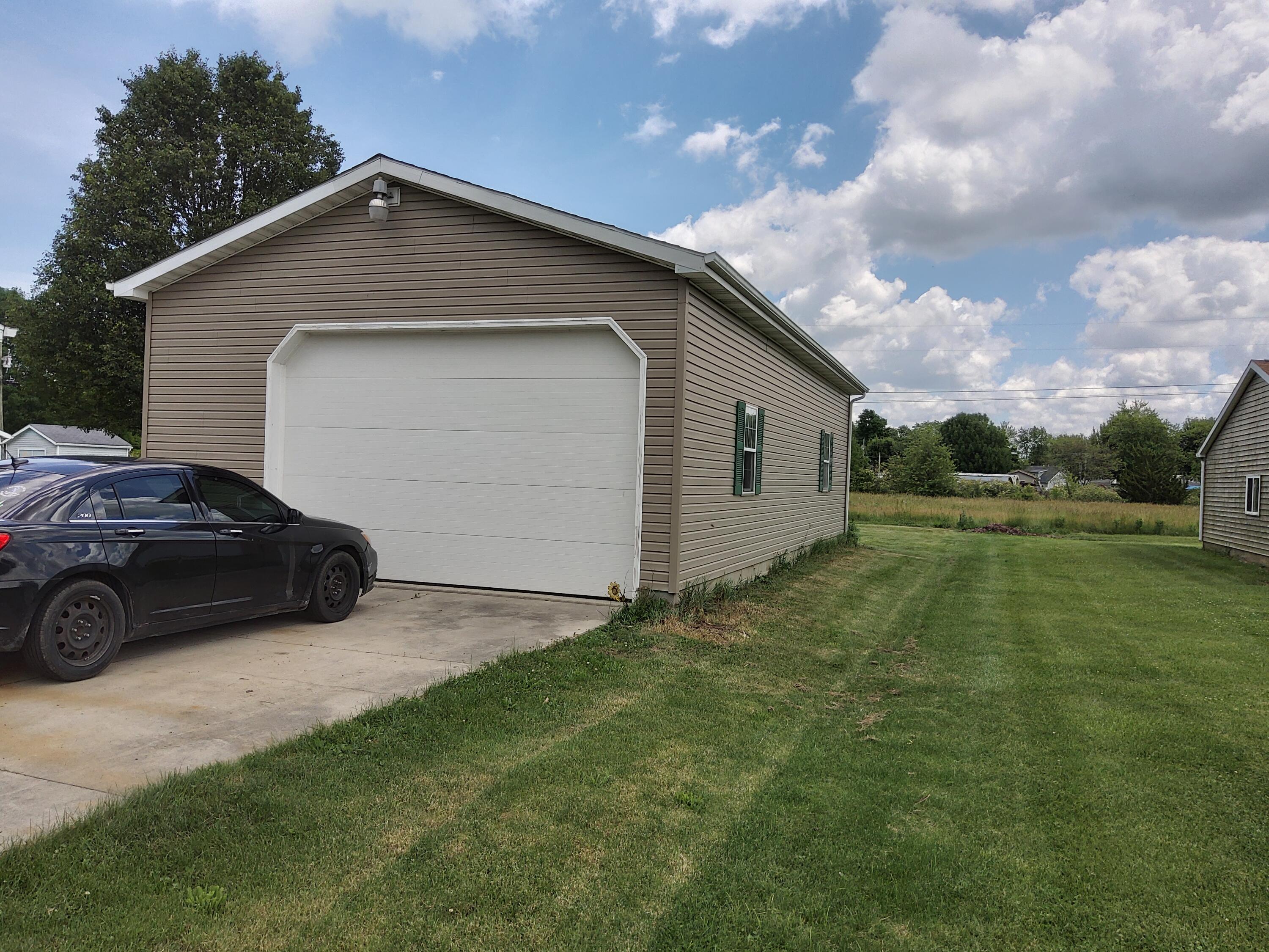 5290 Lake Drive, Celina, Ohio 45822