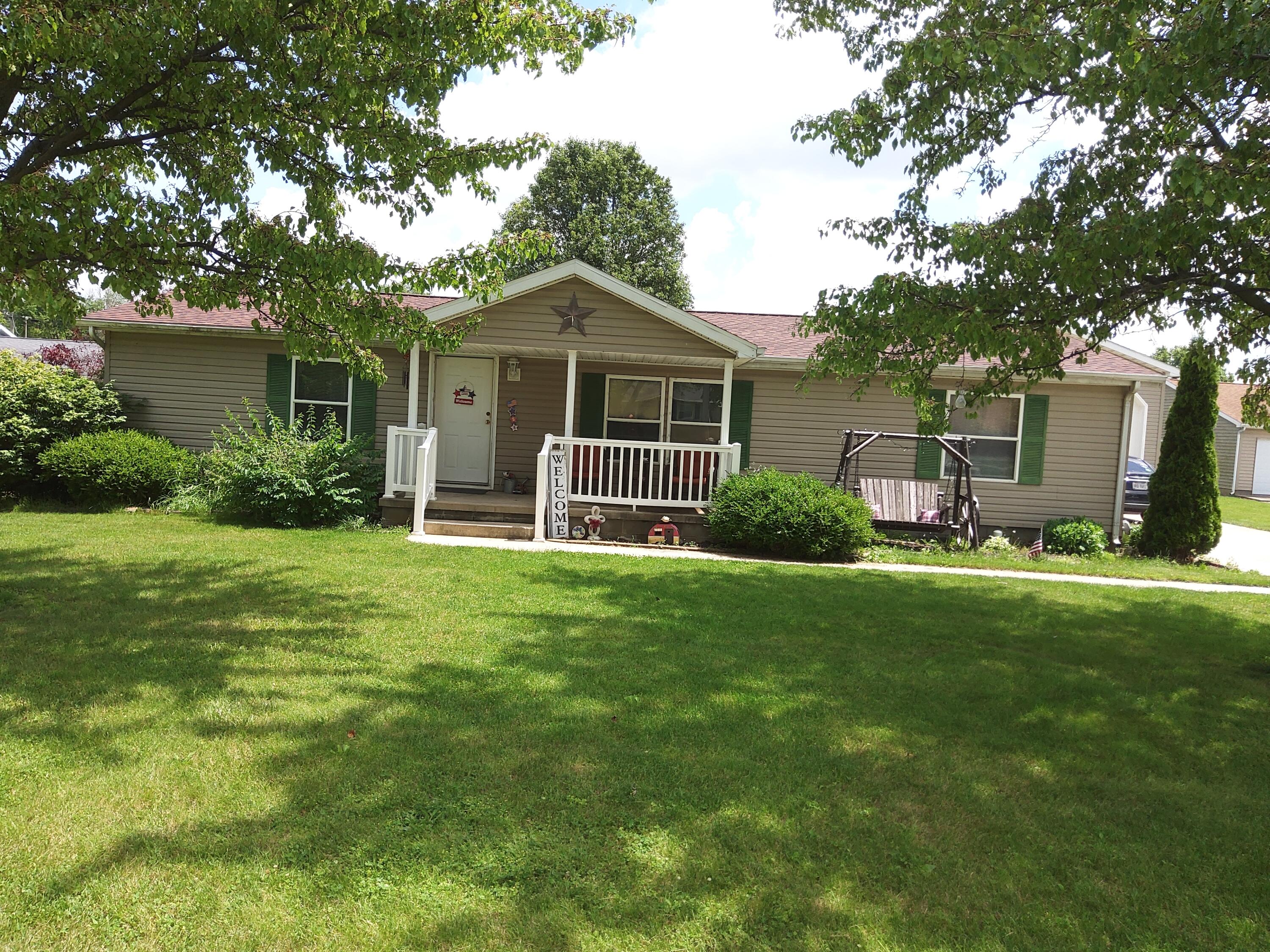 5290 Lake Drive, Celina, Ohio 45822