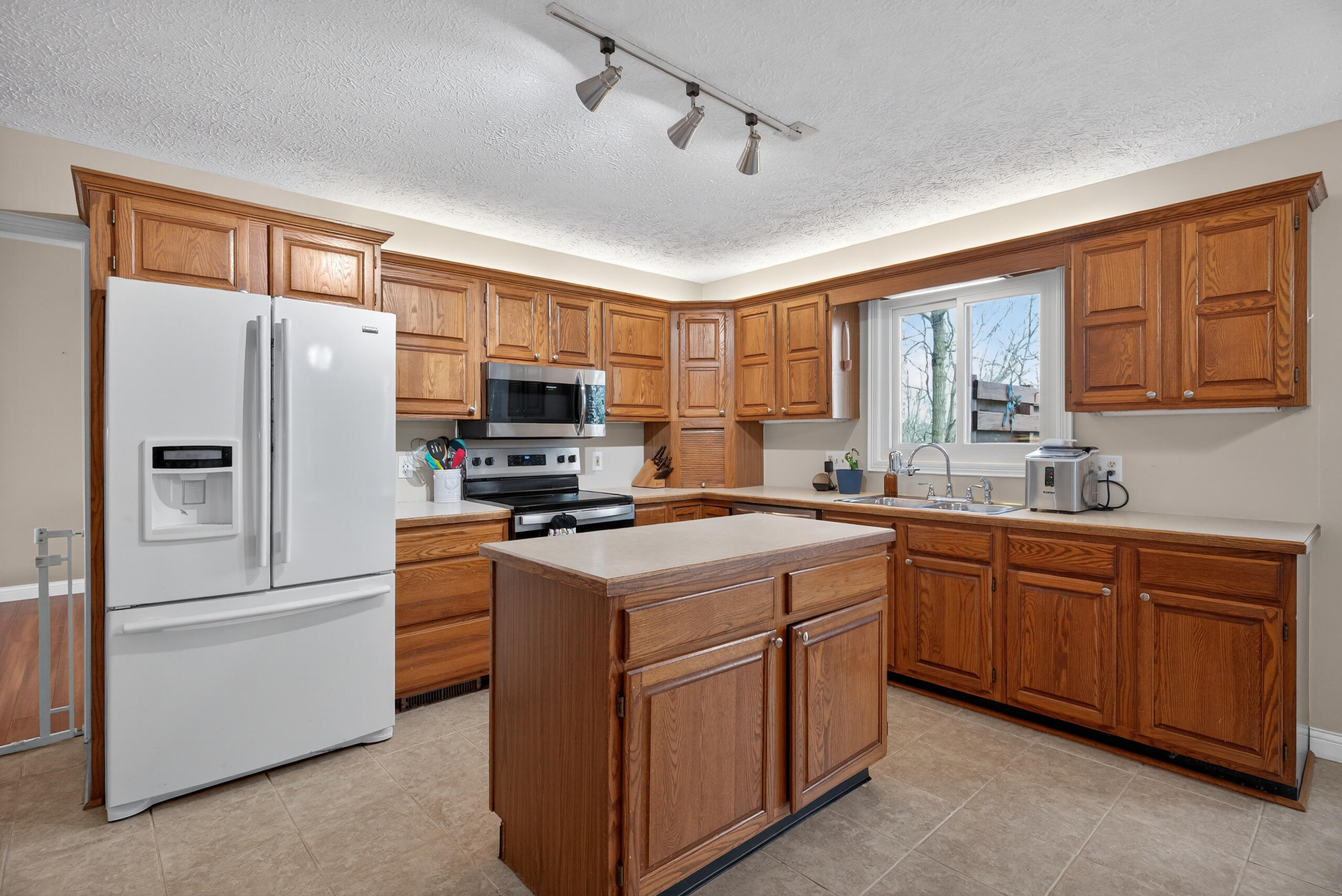 1538 Westwood Drive, Sidney, Ohio 45365