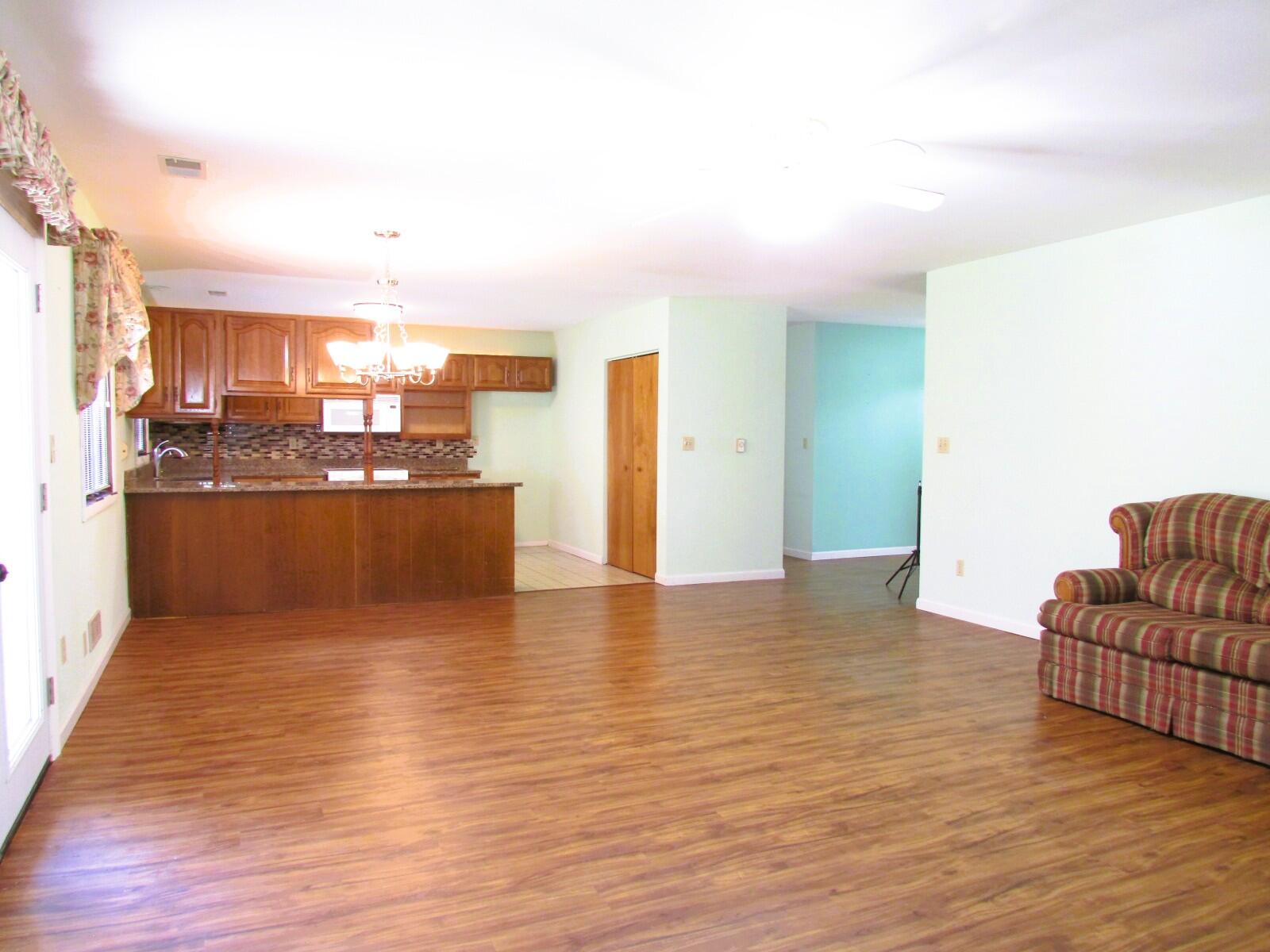 6011 Carlton Road, West Alexandria, Ohio 45381