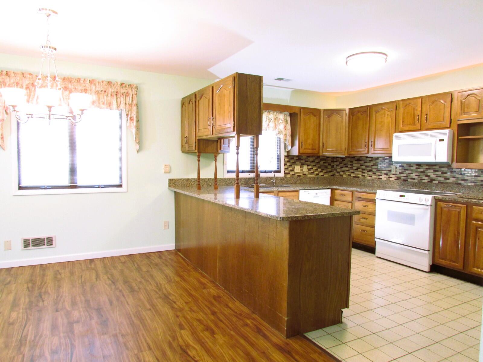 6011 Carlton Road, West Alexandria, Ohio 45381