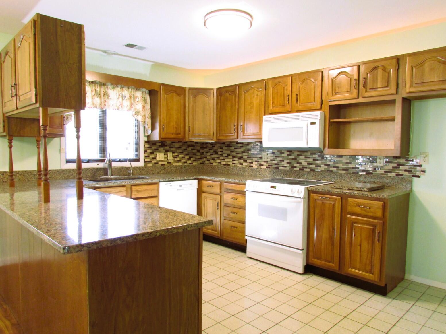 6011 Carlton Road, West Alexandria, Ohio 45381