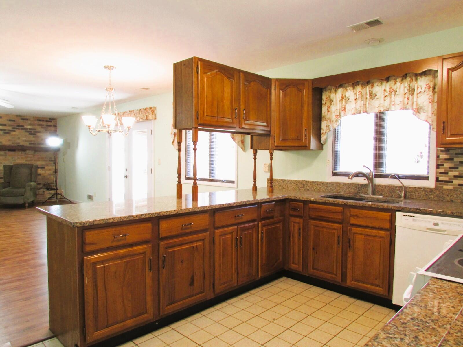 6011 Carlton Road, West Alexandria, Ohio 45381