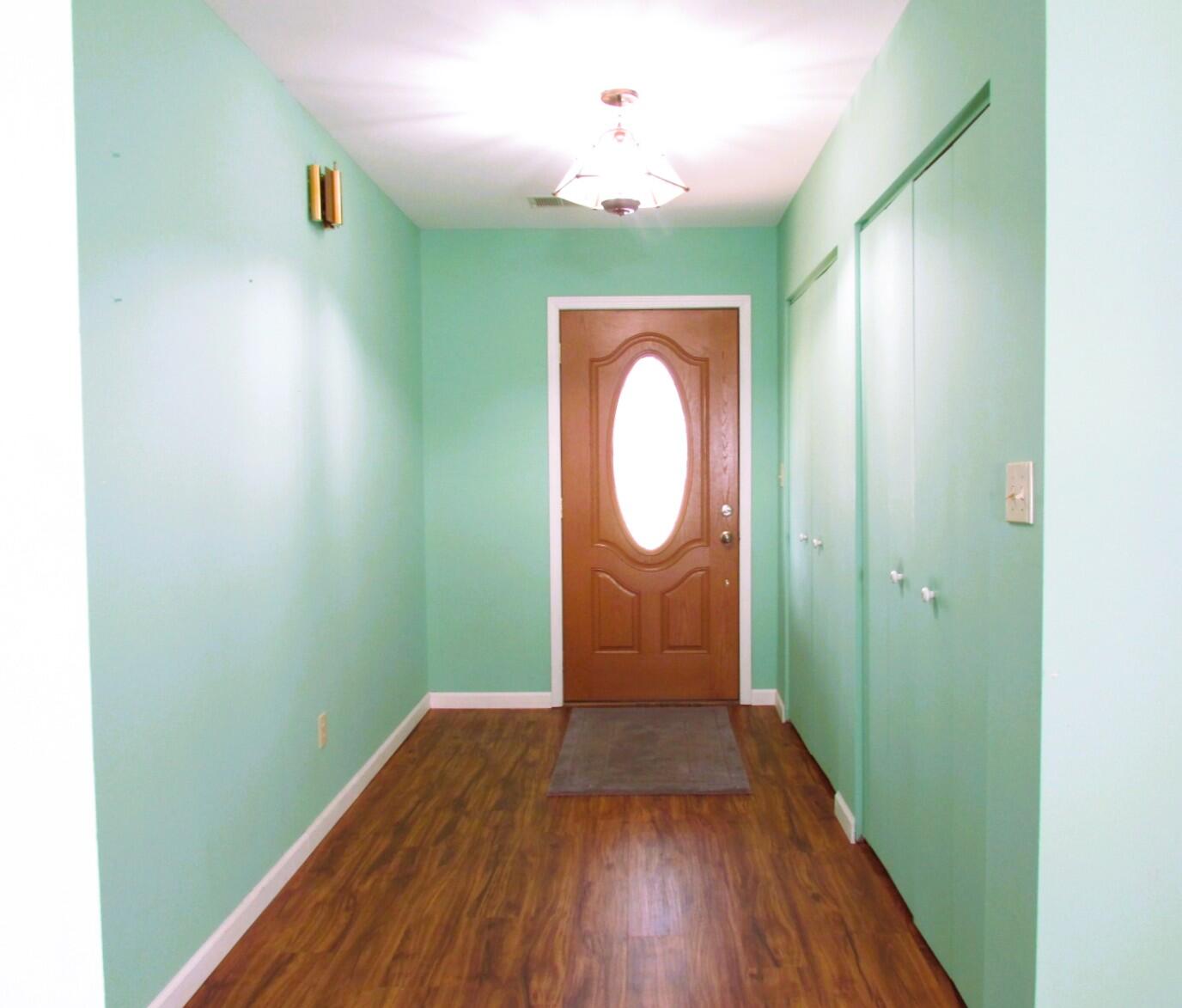 6011 Carlton Road, West Alexandria, Ohio 45381