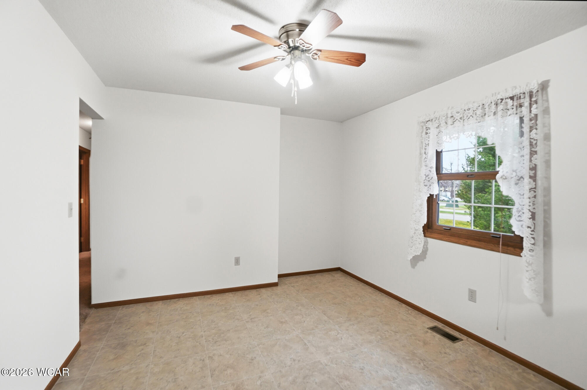 8 Harwood Lane, Cridersville, Ohio