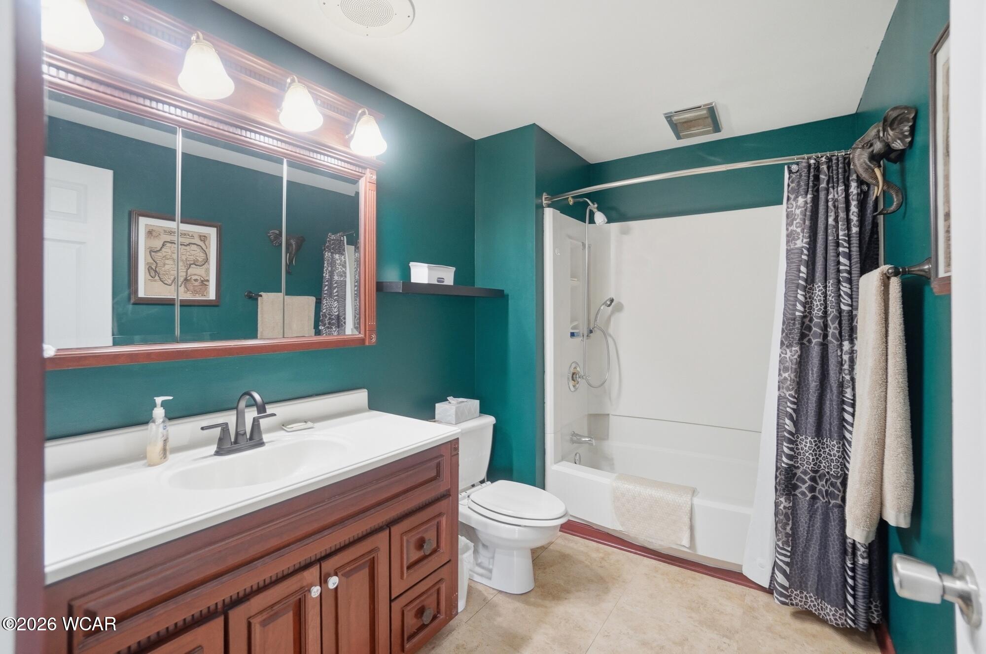 3547 Woodhaven Lane, Lima, Ohio