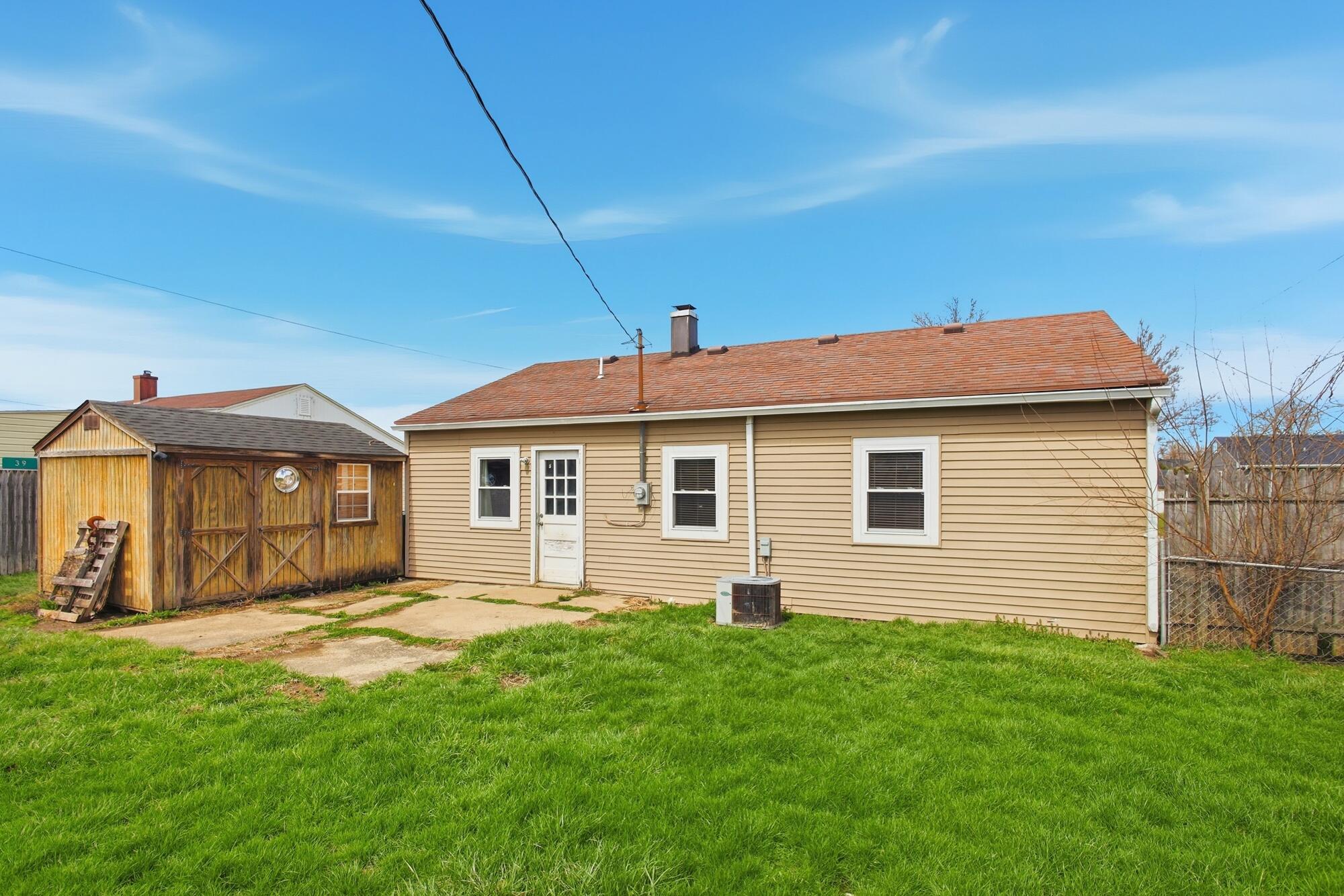 2745 Share Street, Springfield, Ohio 45505