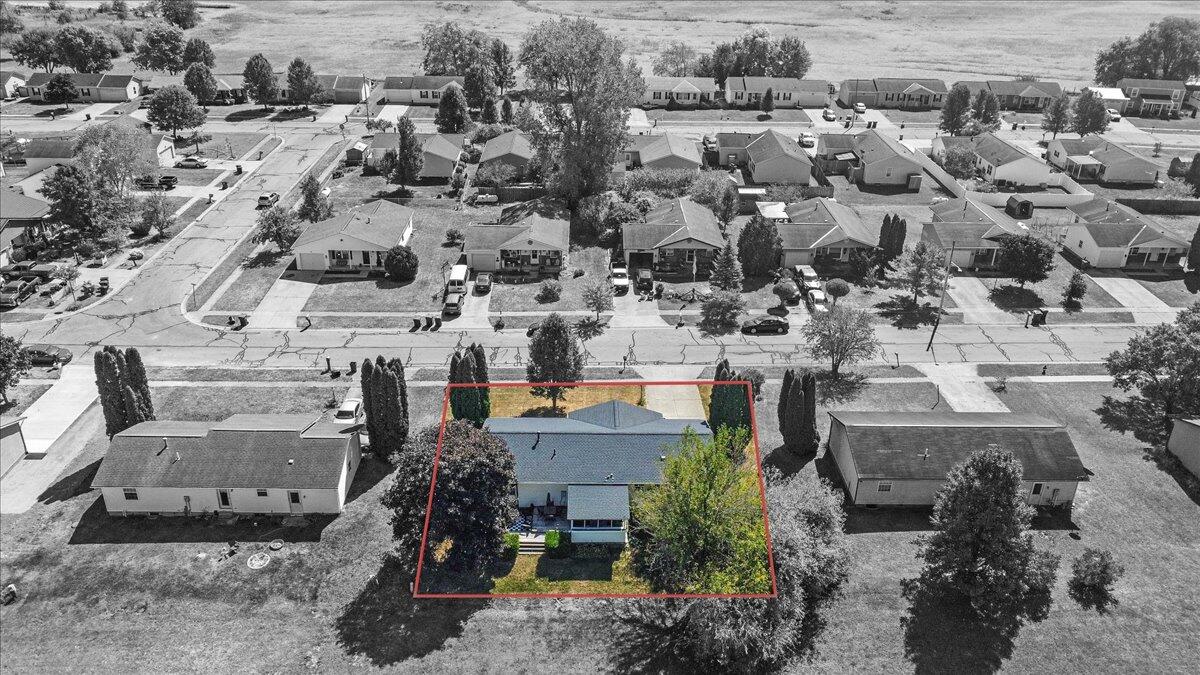 28 Lloyd Drive, North Lewisburg, Ohio 43060