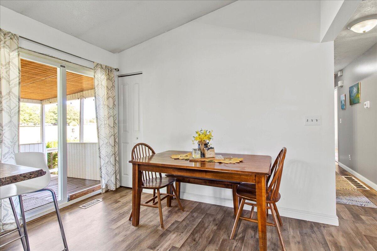 28 Lloyd Drive, North Lewisburg, Ohio 43060