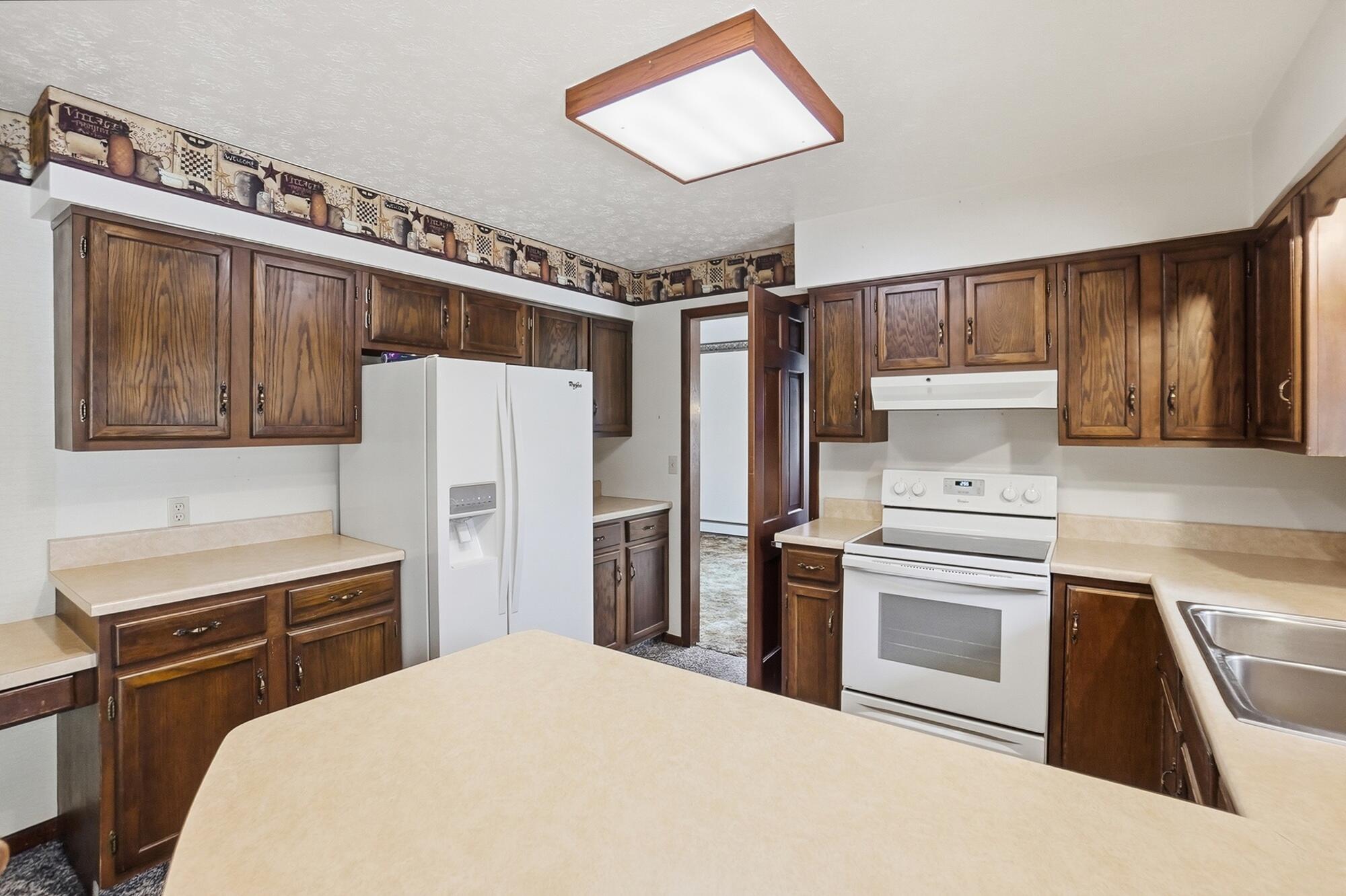 3831 Crescent Hill Road, Springfield, Ohio 45502