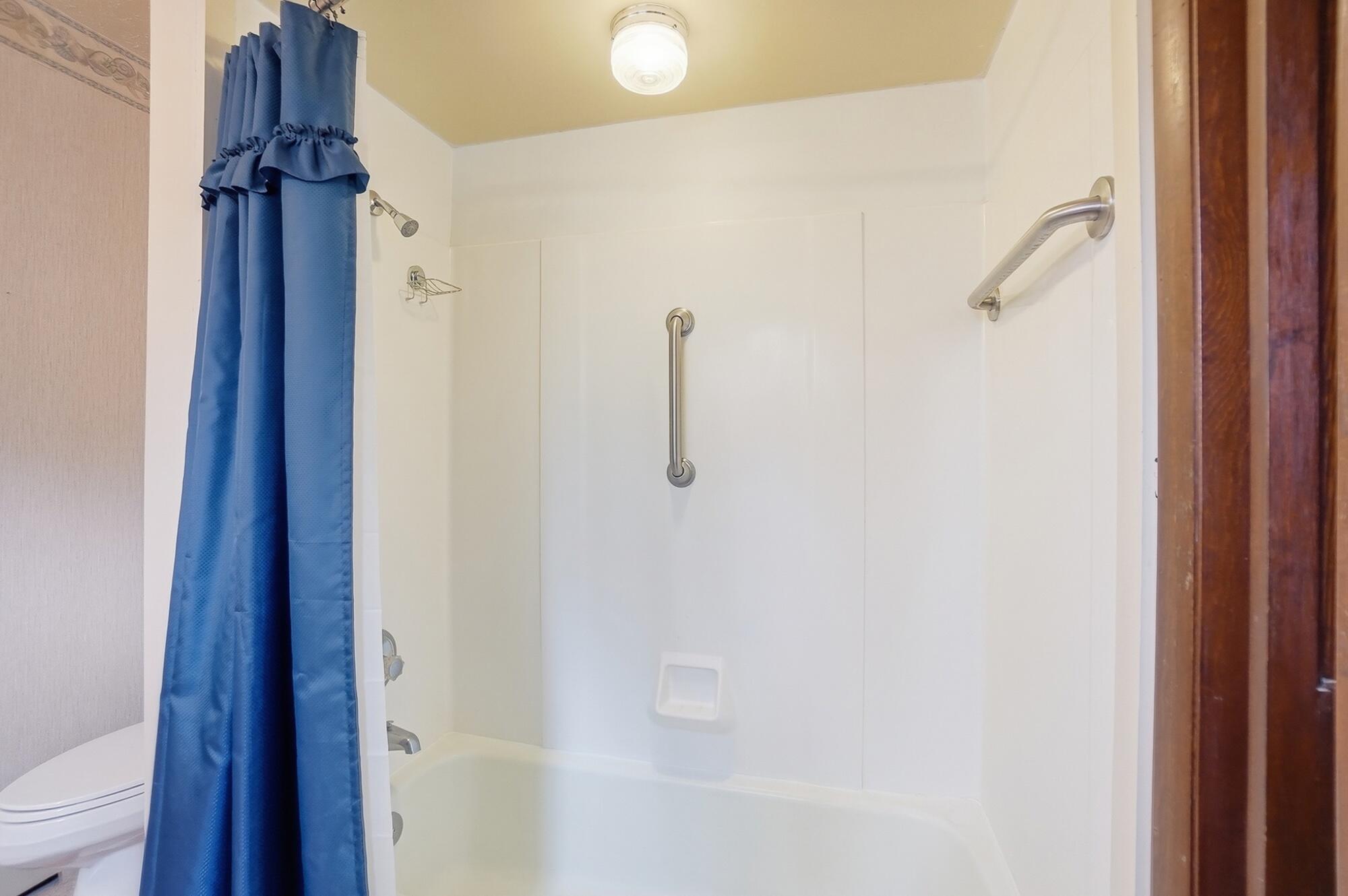 3831 Crescent Hill Road, Springfield, Ohio 45502