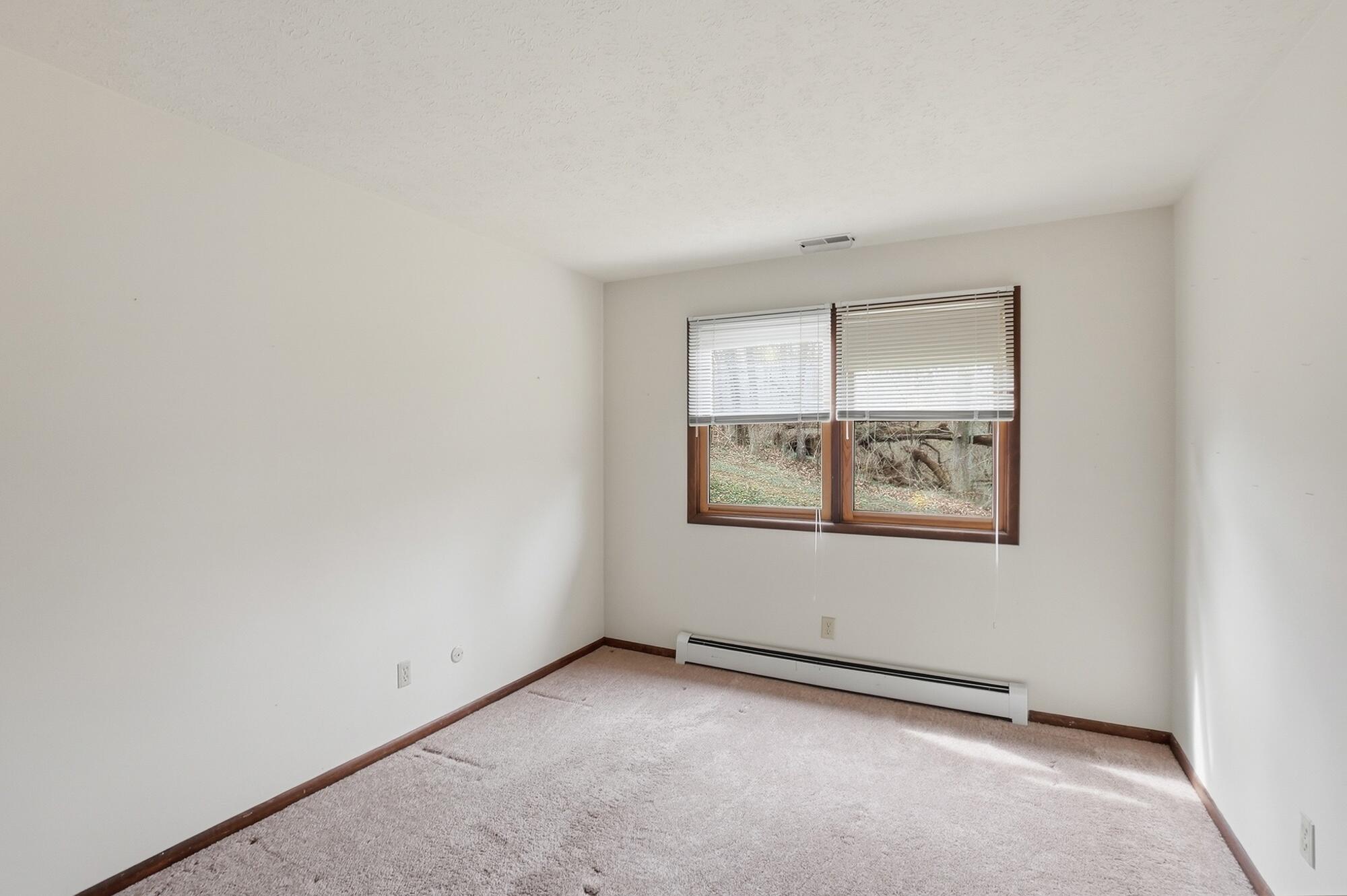 3831 Crescent Hill Road, Springfield, Ohio 45502