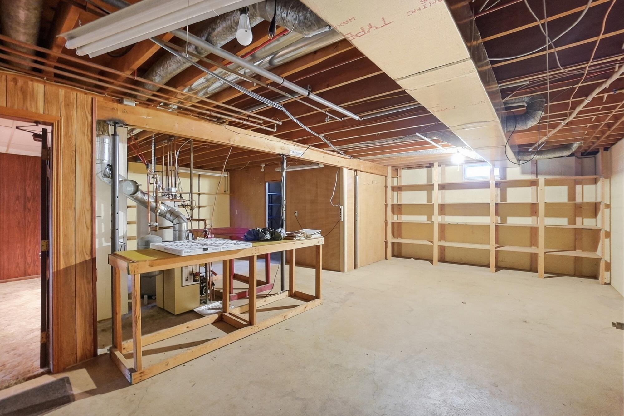 3831 Crescent Hill Road, Springfield, Ohio 45502