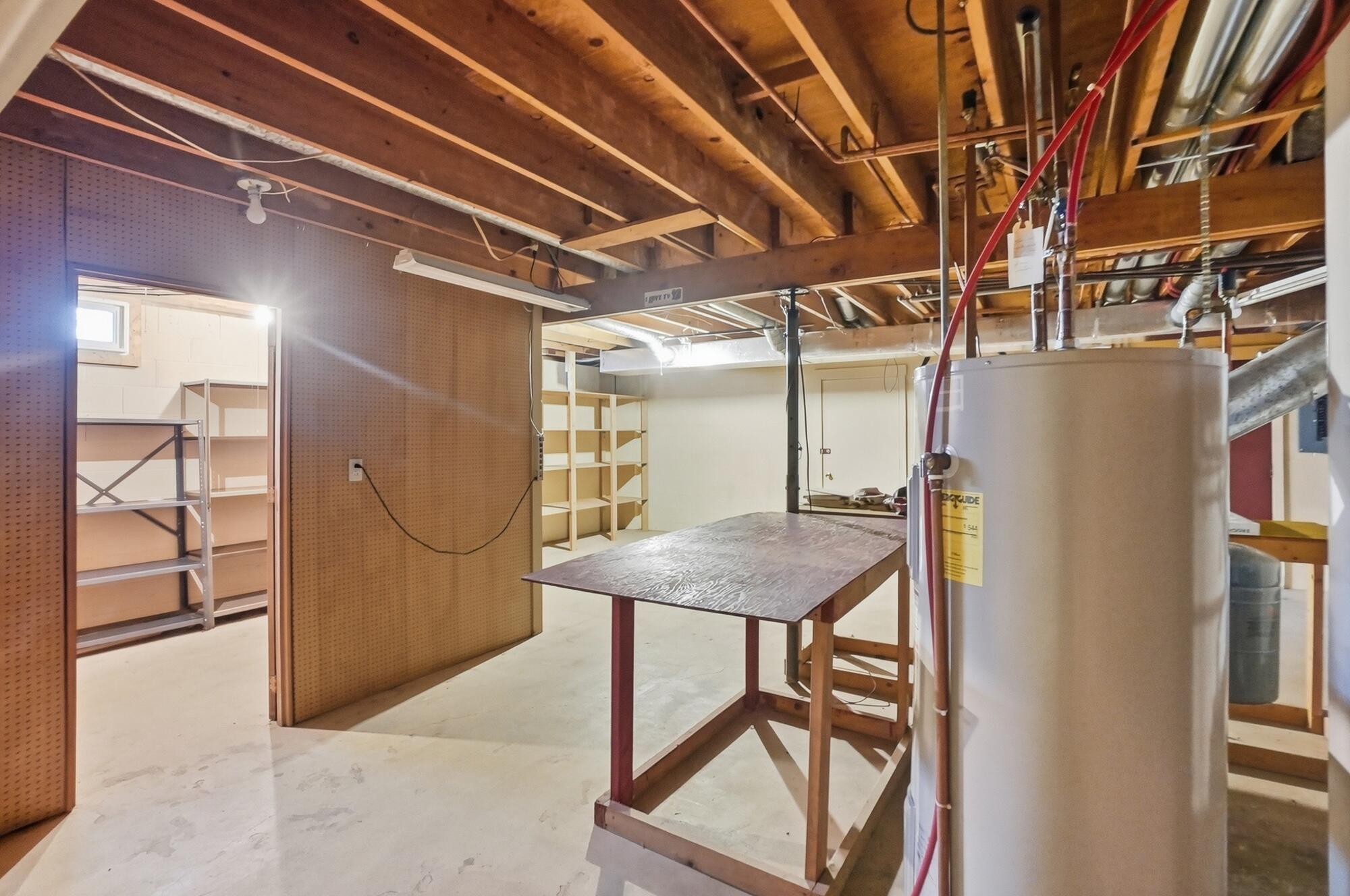 3831 Crescent Hill Road, Springfield, Ohio 45502