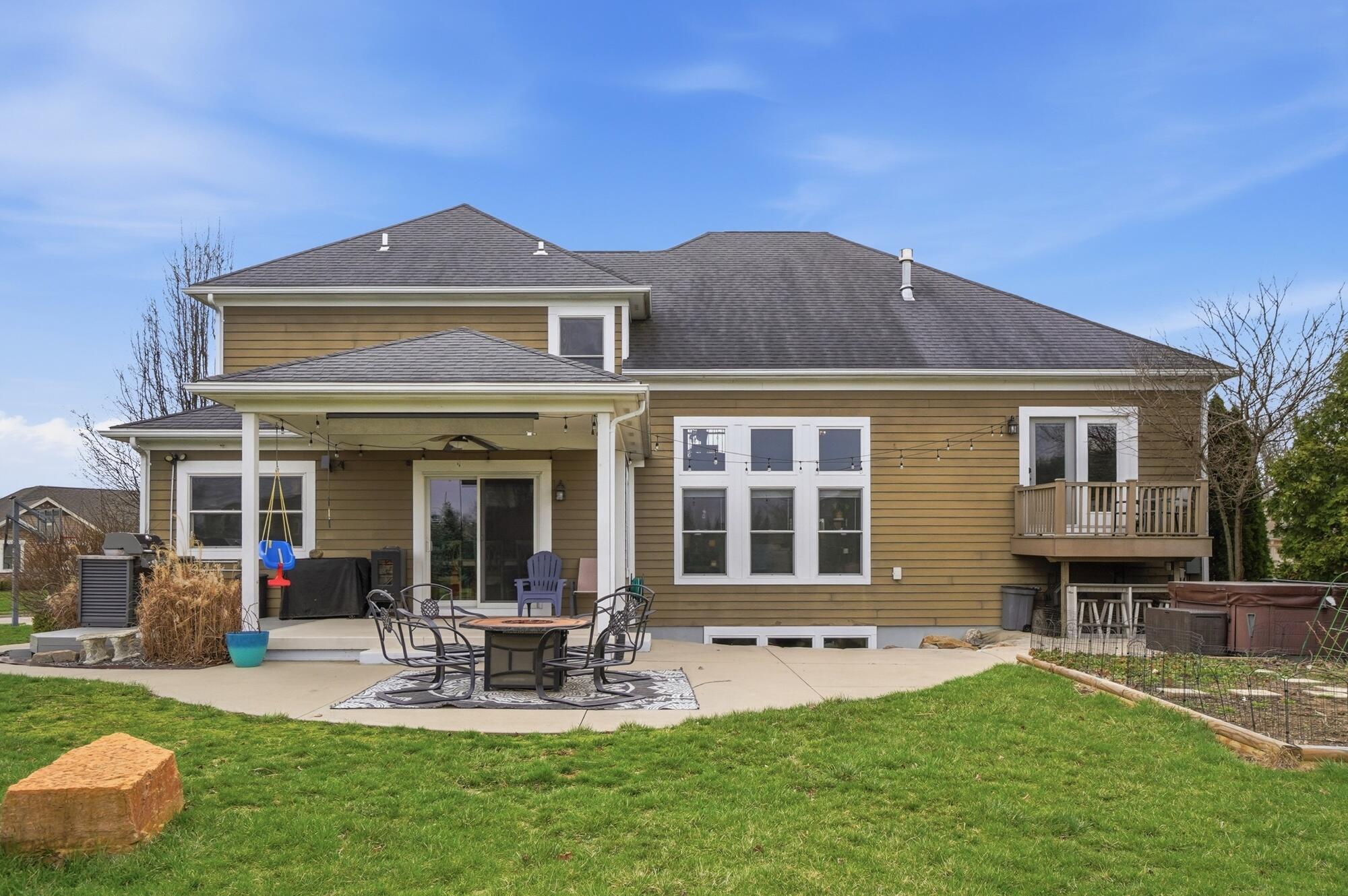 690 Rosecrest Drive, Troy, Ohio 45373