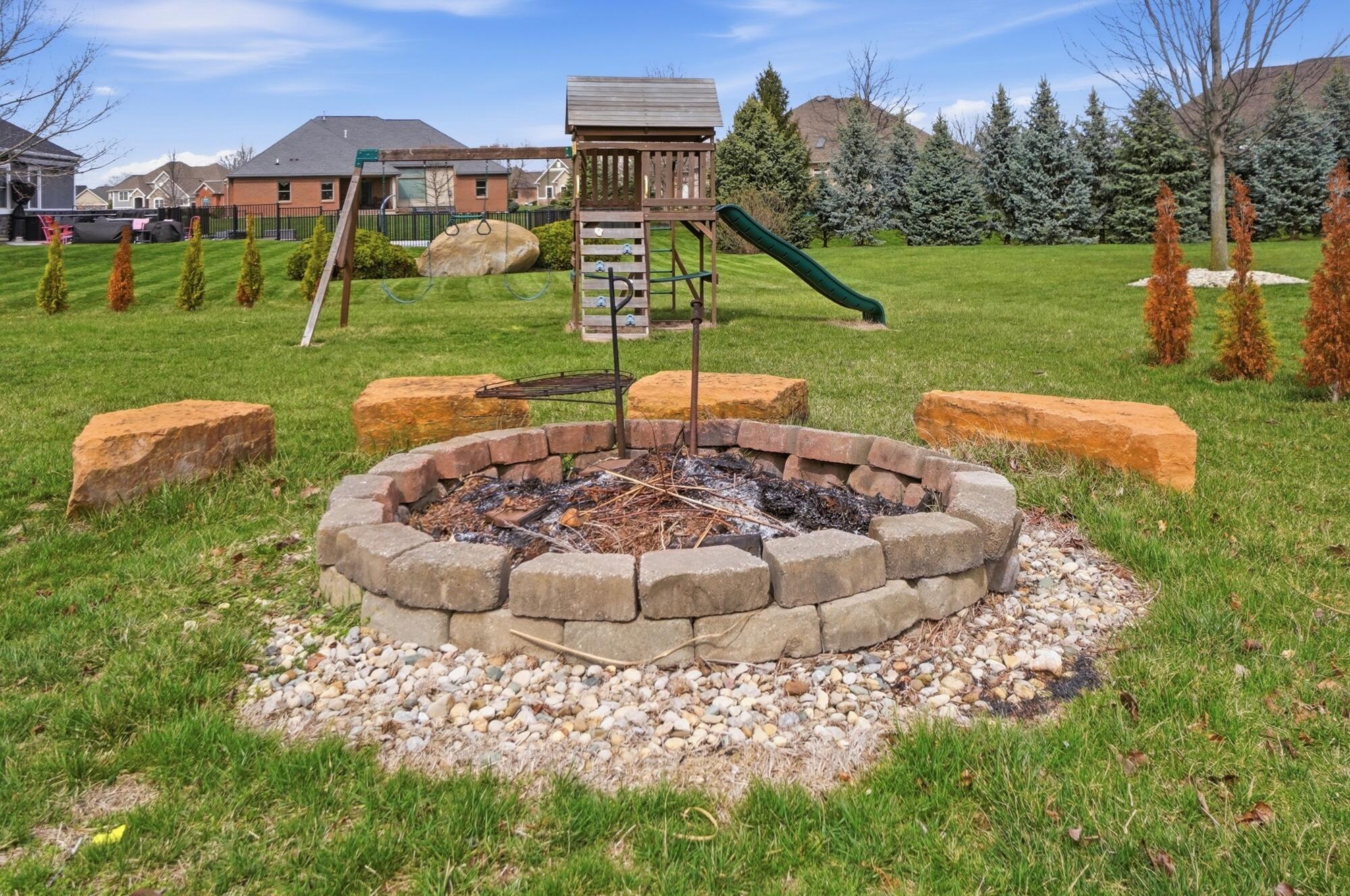 690 Rosecrest Drive, Troy, Ohio 45373