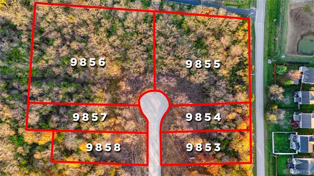 1798 Fawnwood Court, Fairborn, Ohio 45324