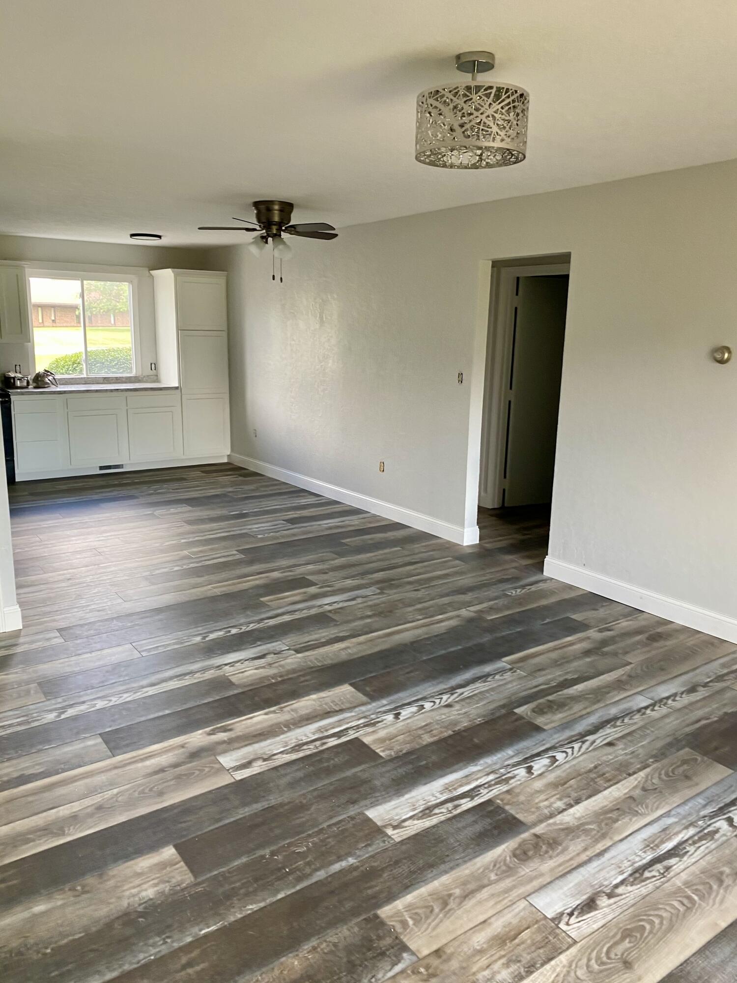 2275 Cable Road, Lima, Ohio 45807