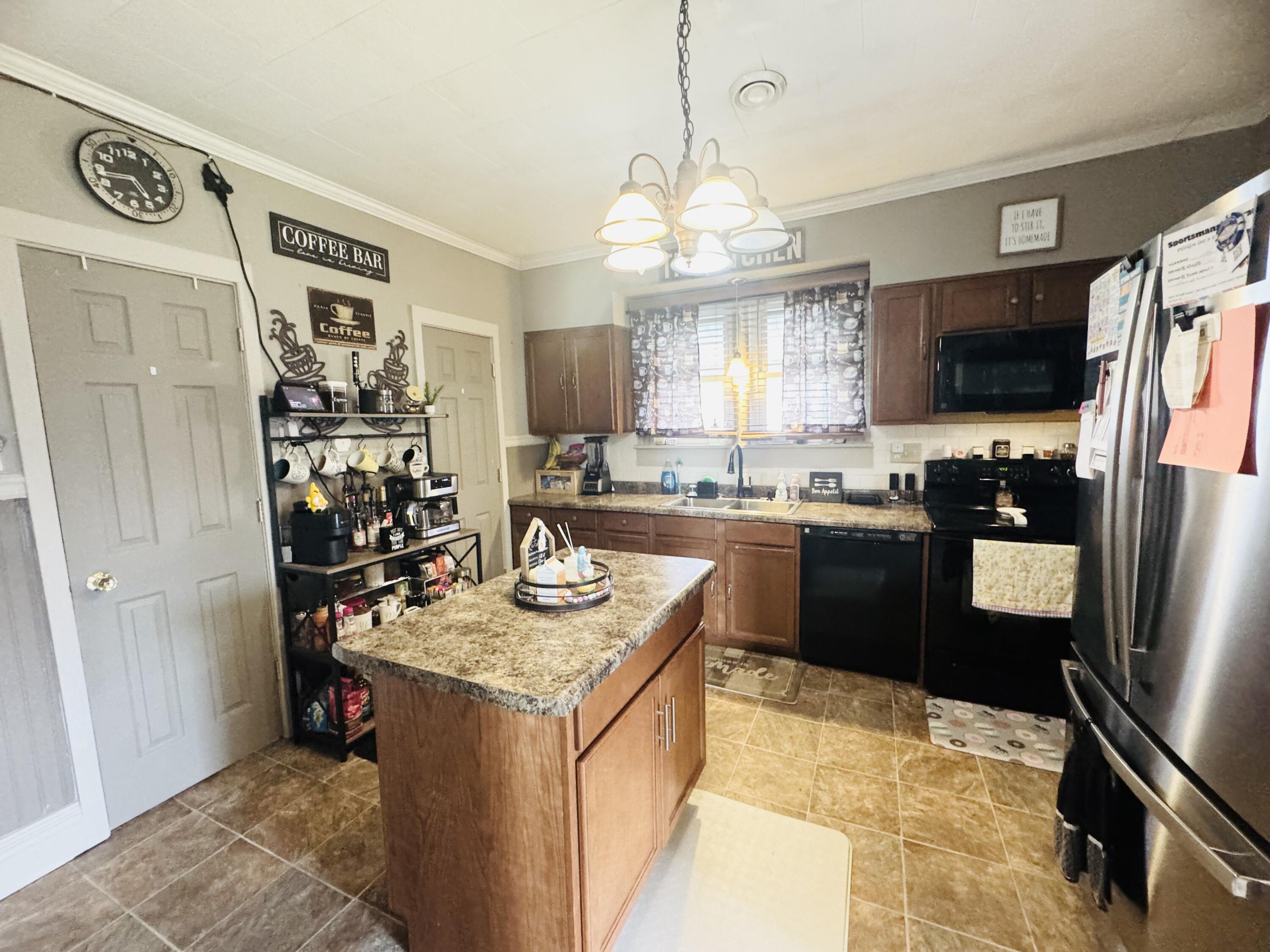 630 Brandon Avenue, Celina, Ohio 45822