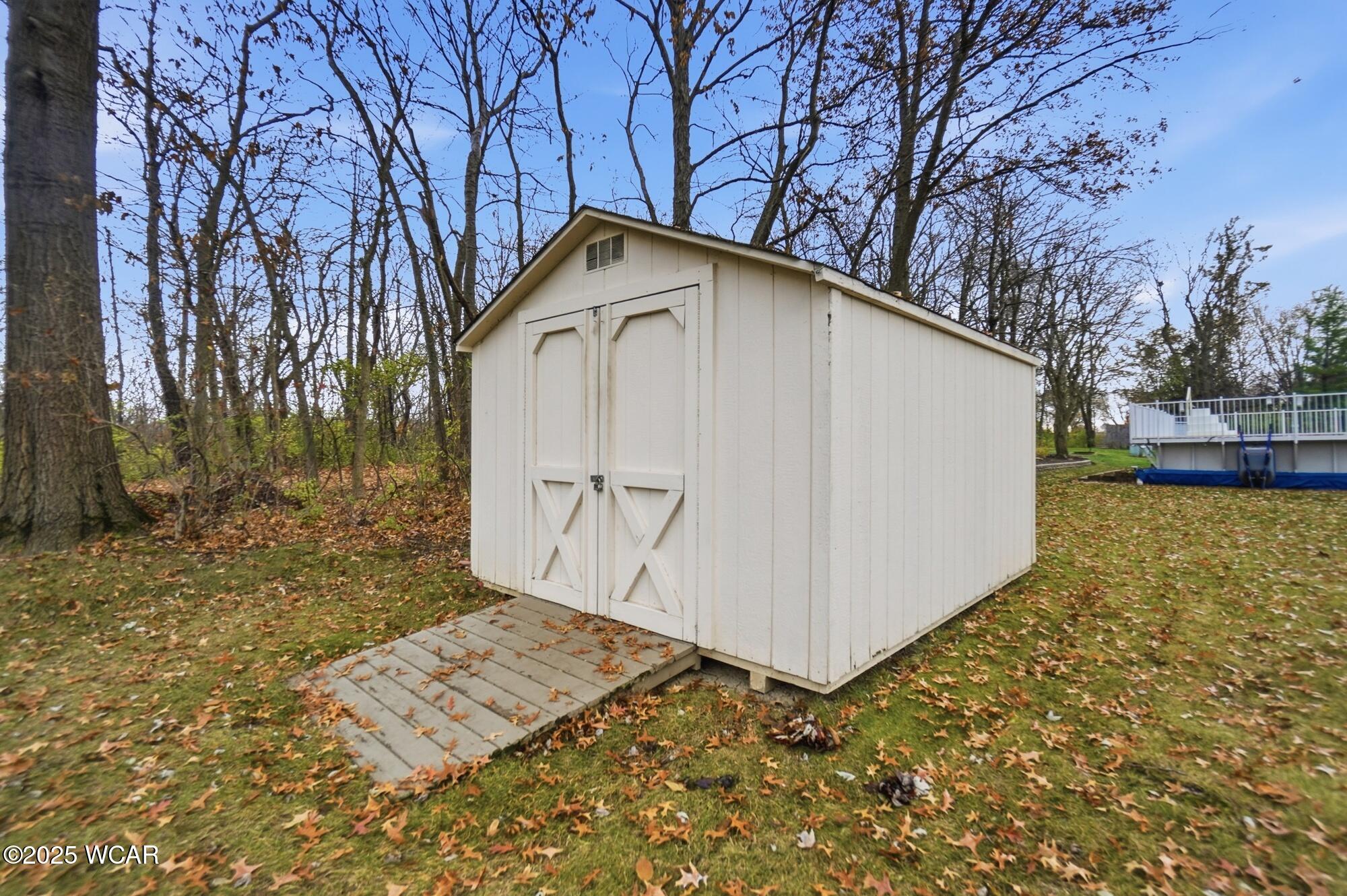 307 Ridge Crest Circle, Lima, Ohio